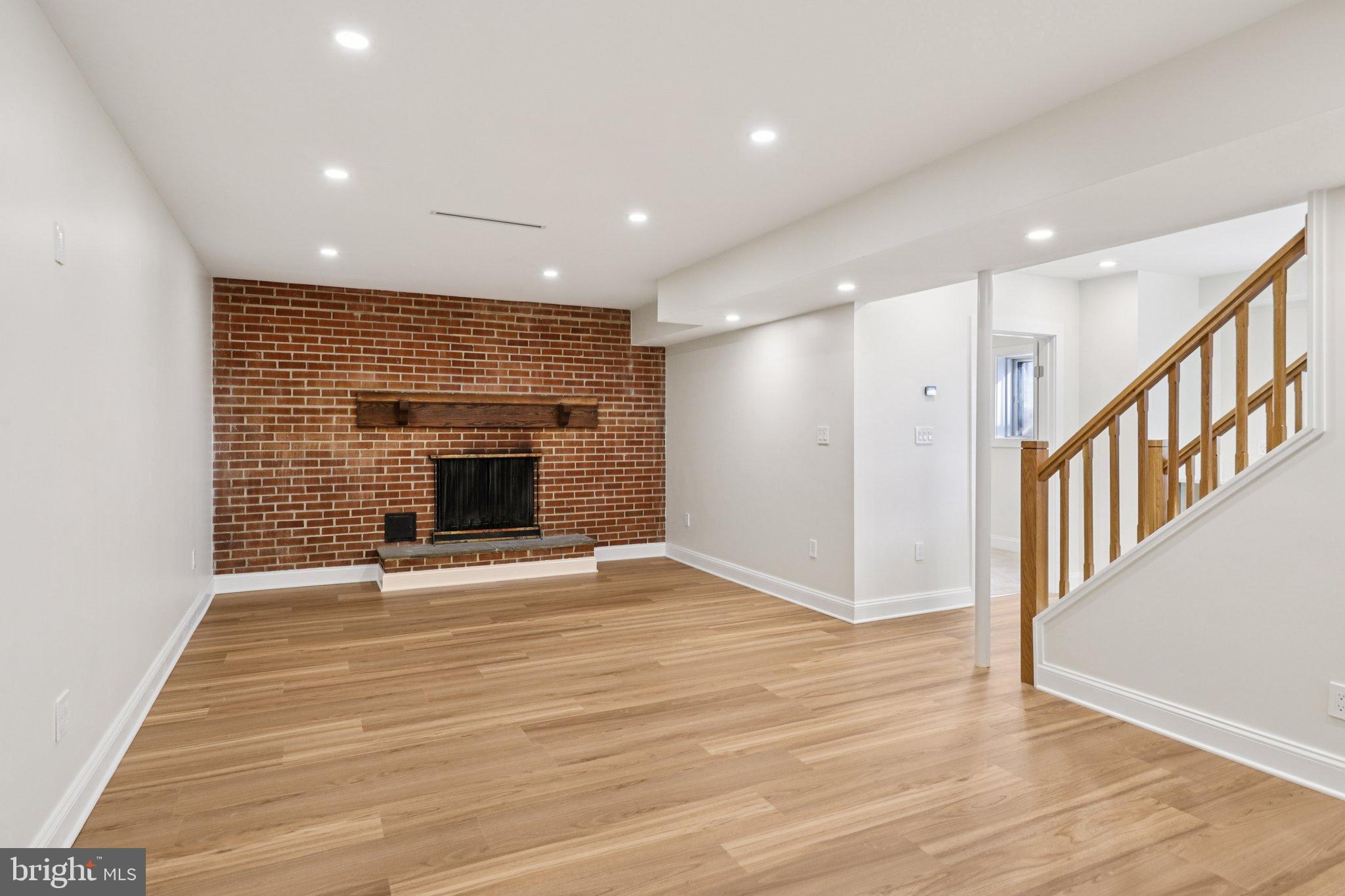 POTOMAC HIGHLANDS - Residential