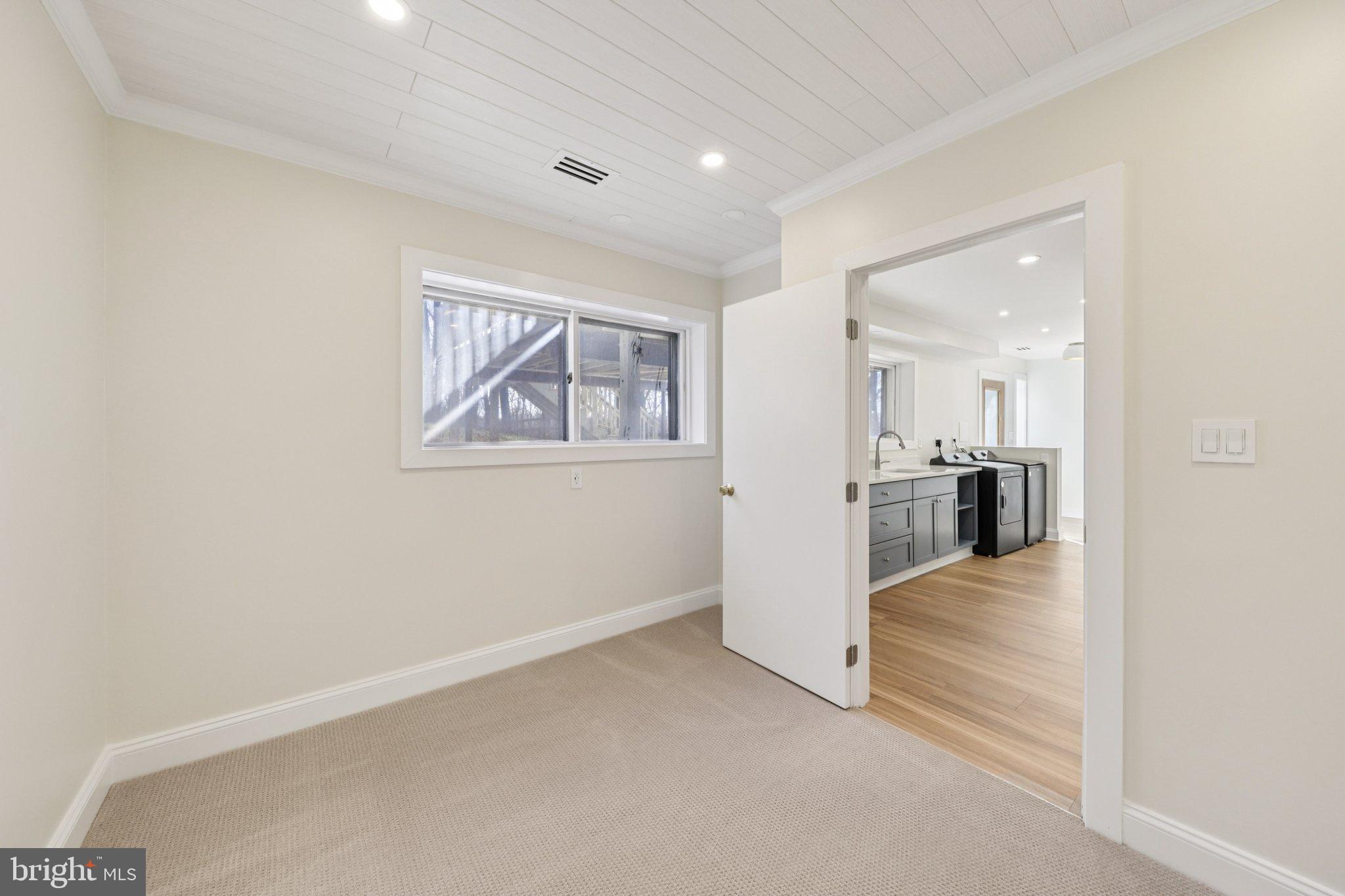 POTOMAC HIGHLANDS - Residential