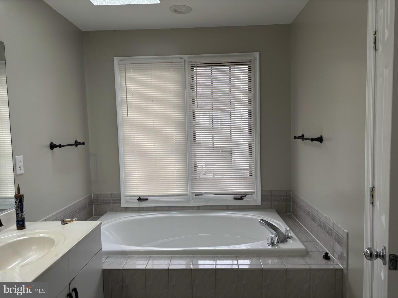 RUSSETT - Residential Lease