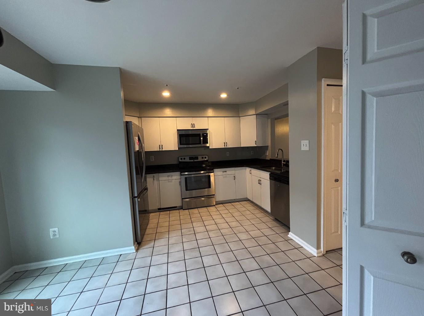 RUSSETT - Residential Lease