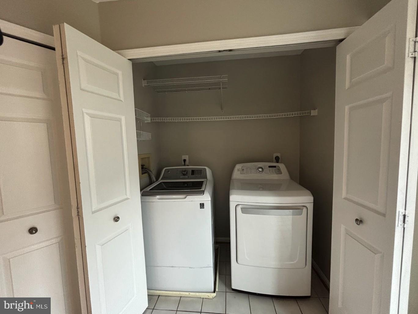 RUSSETT - Residential Lease