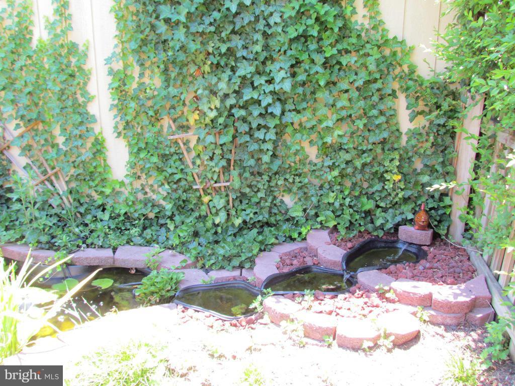 WESTBURY - Residential