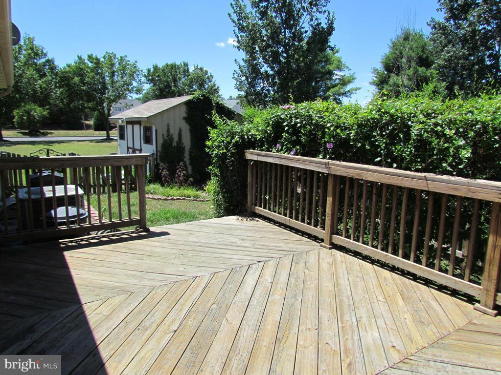 WESTBURY - Residential