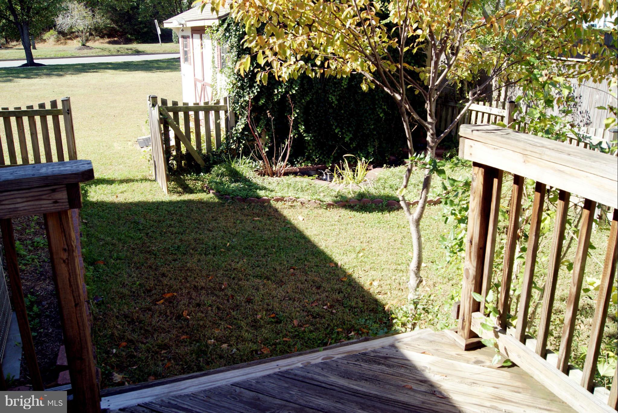 WESTBURY - Residential