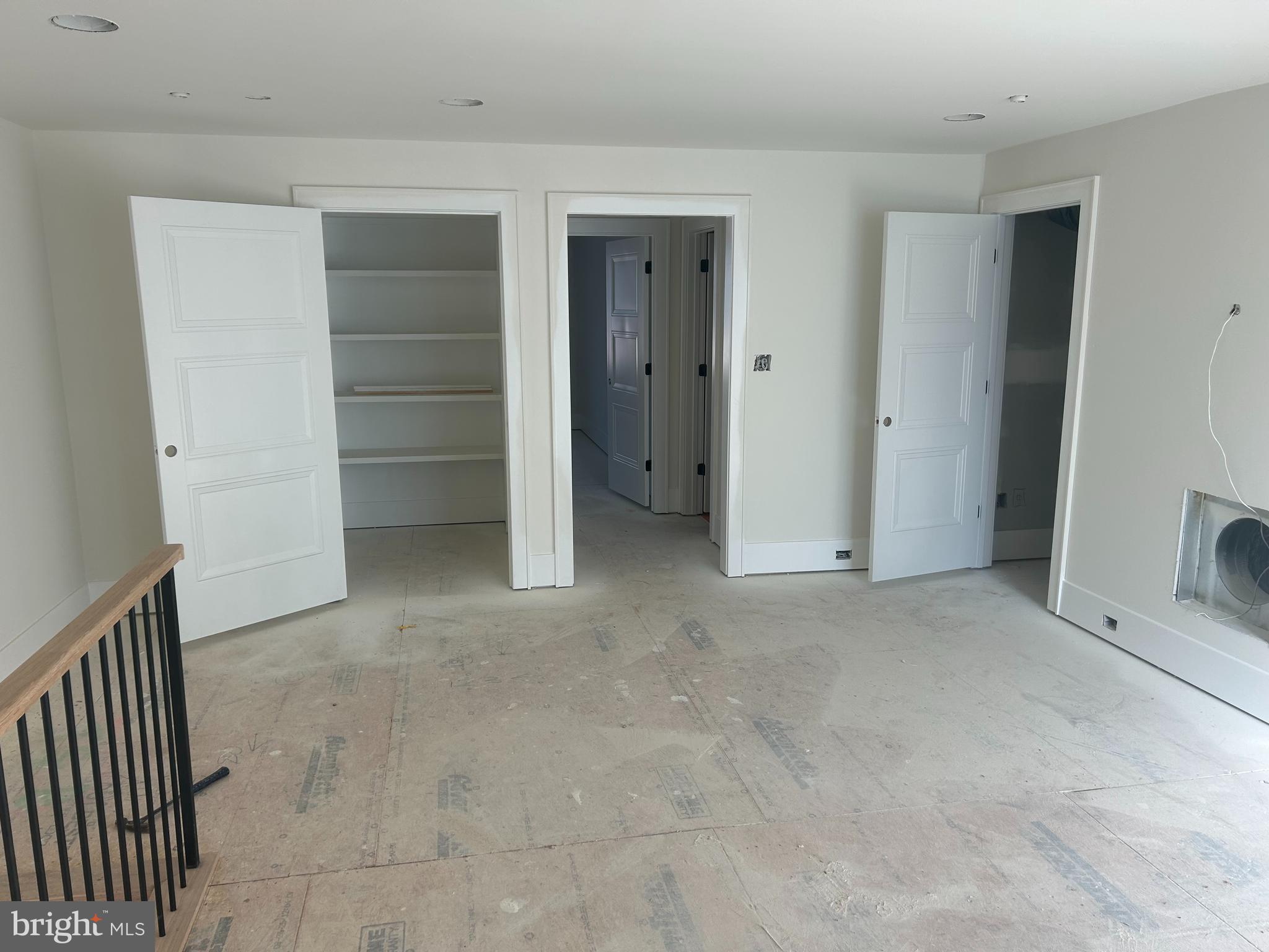 7601 MARYKNOLL AVENUE