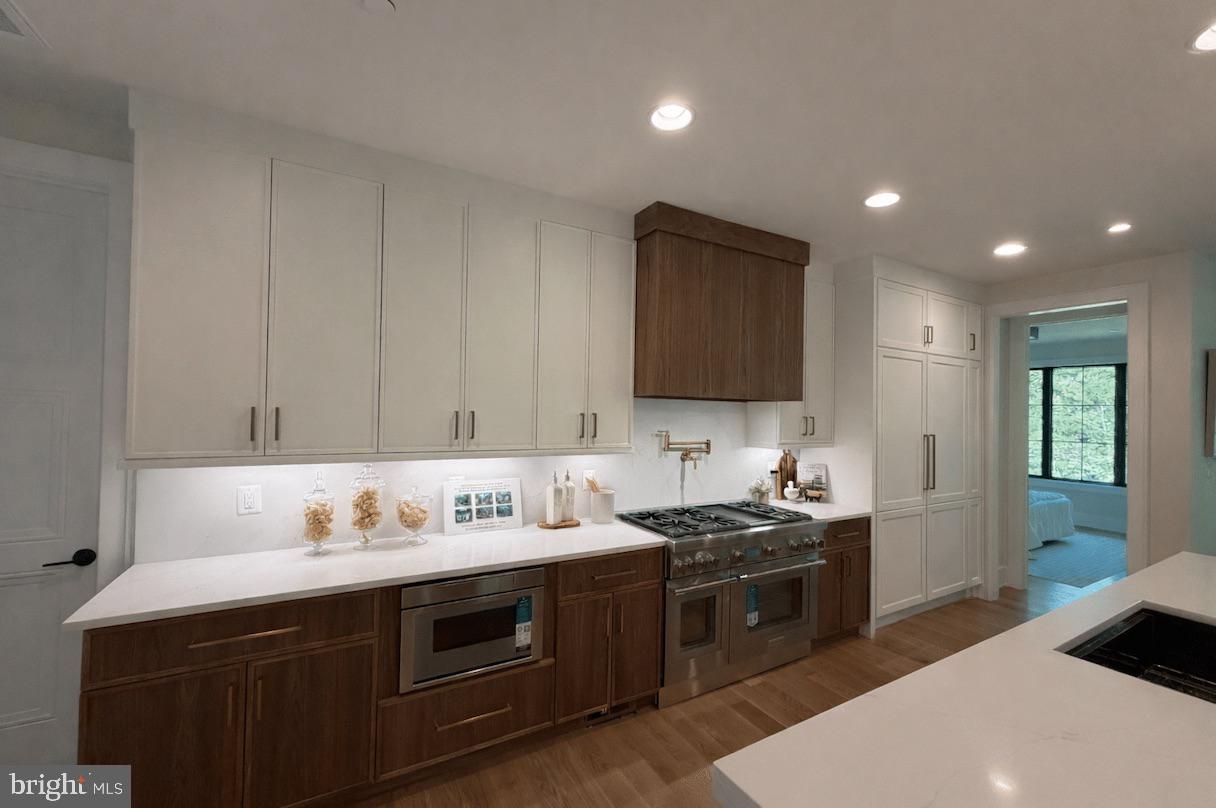 MARY KNOLLS - Residential