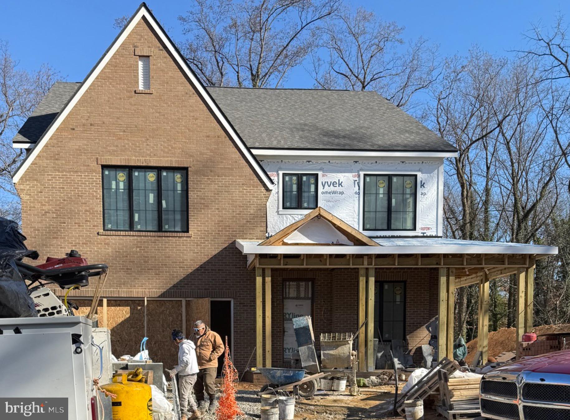 7601 MARYKNOLL AVENUE