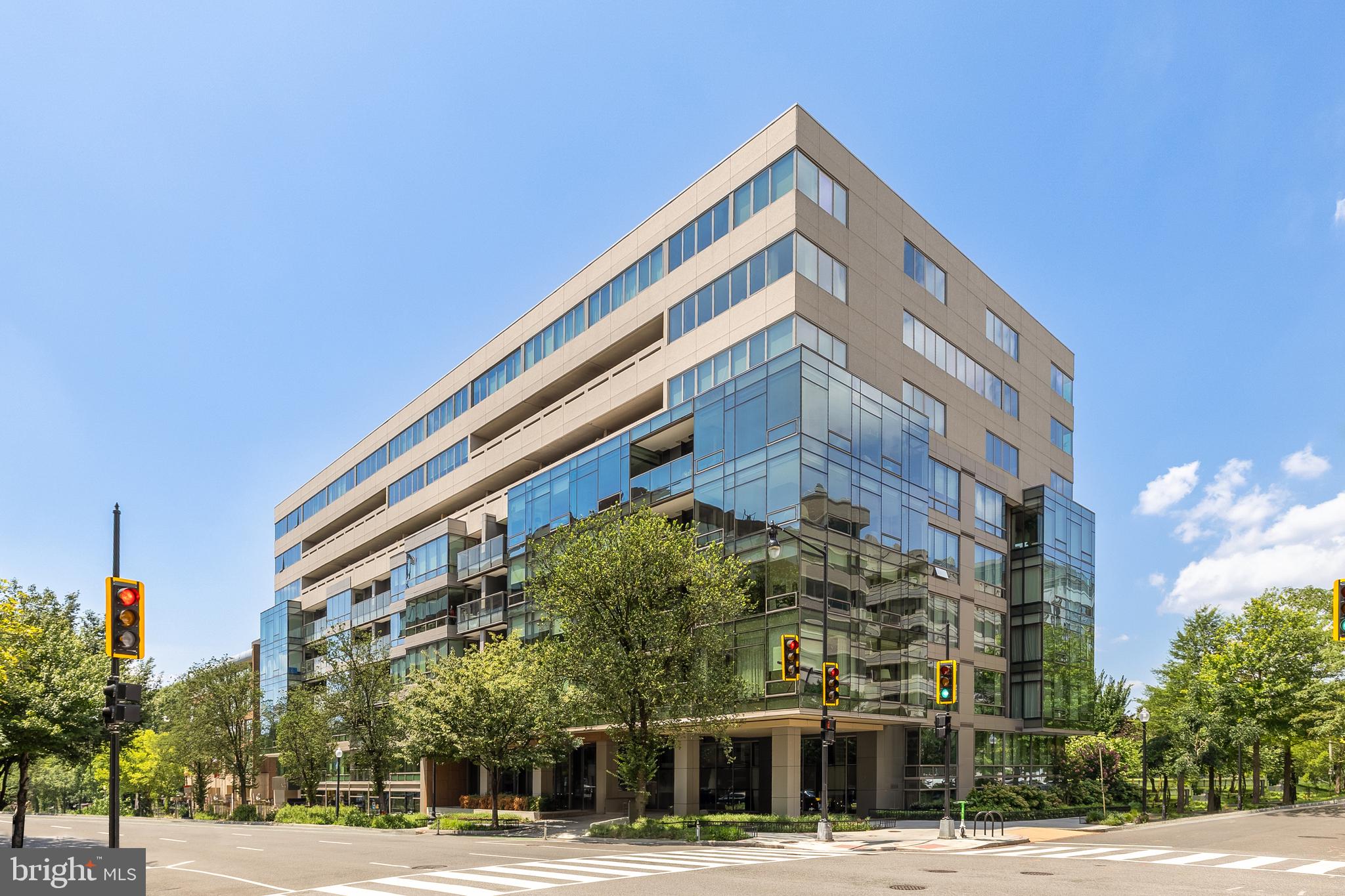 2501 M STREET NW 704