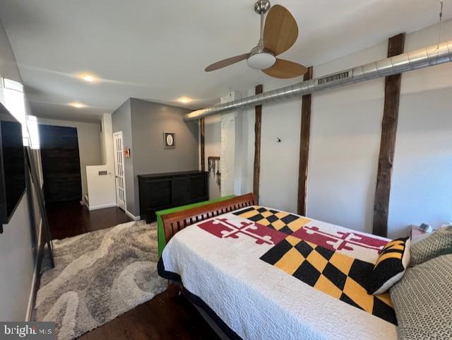 LOCUST POINT - Residential