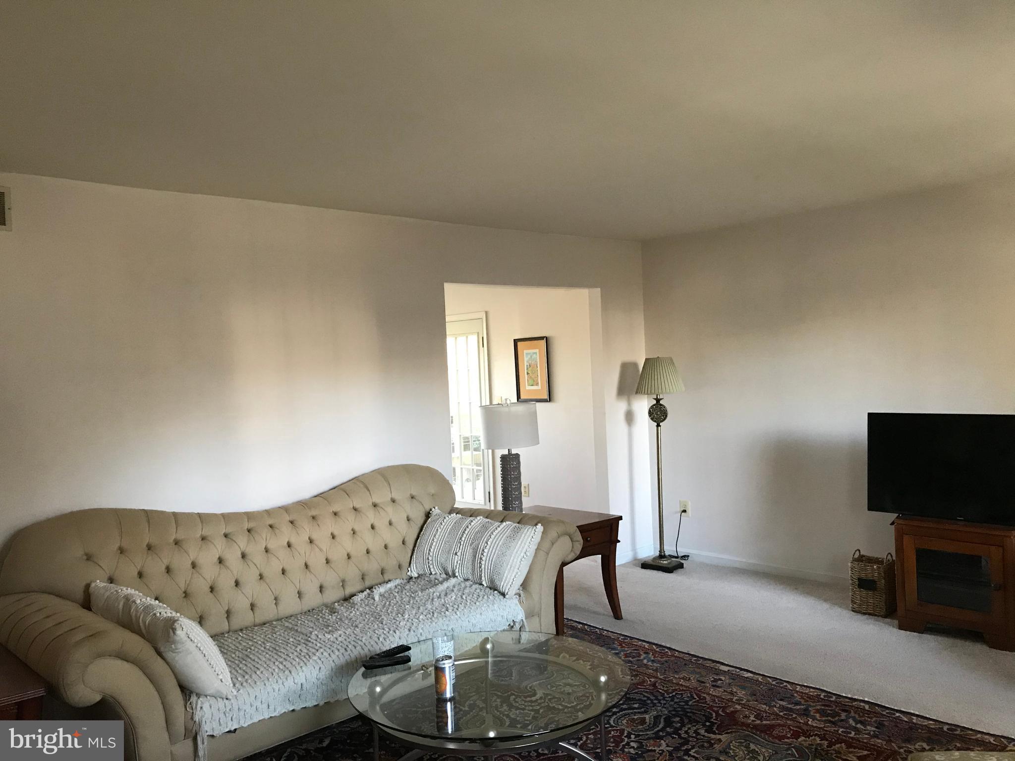 JONES STATION - Residential Lease