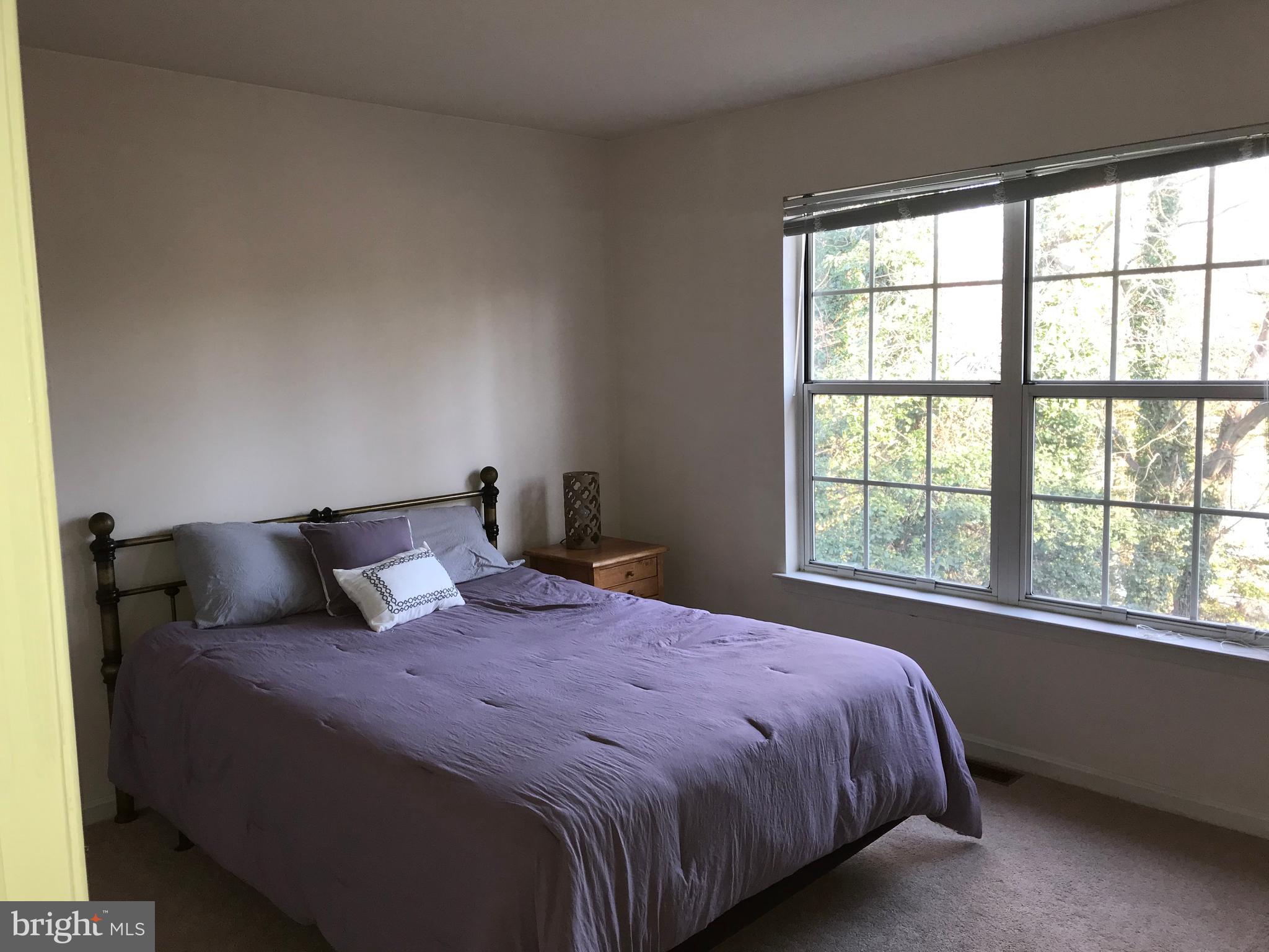 JONES STATION - Residential Lease