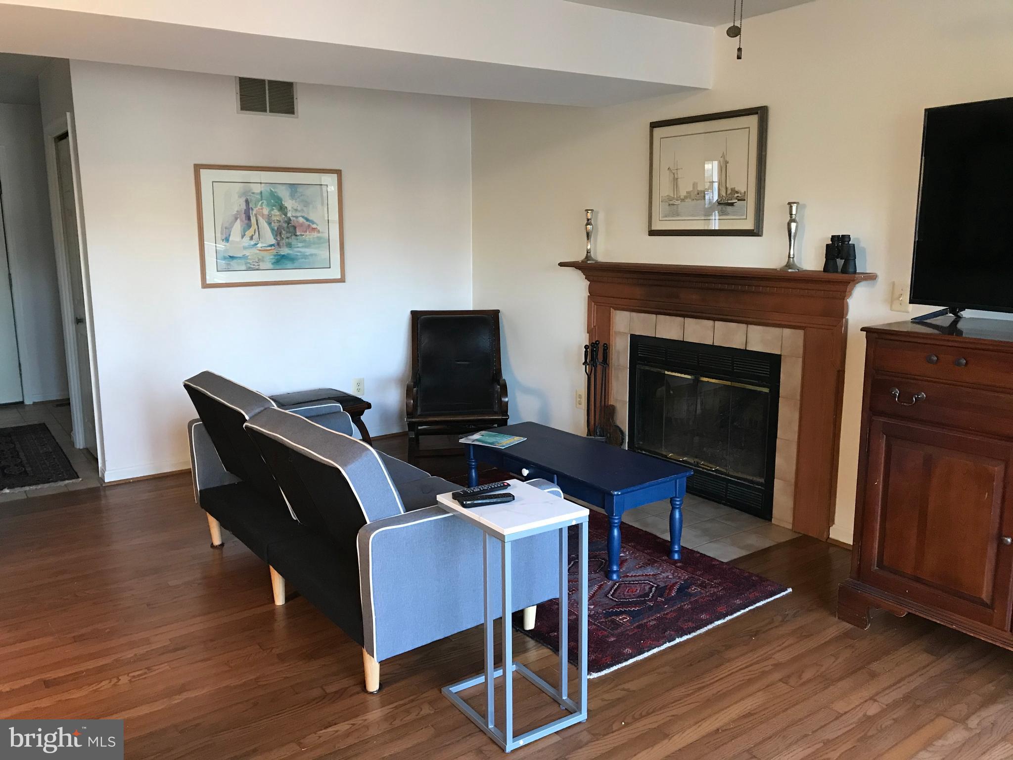 JONES STATION - Residential Lease