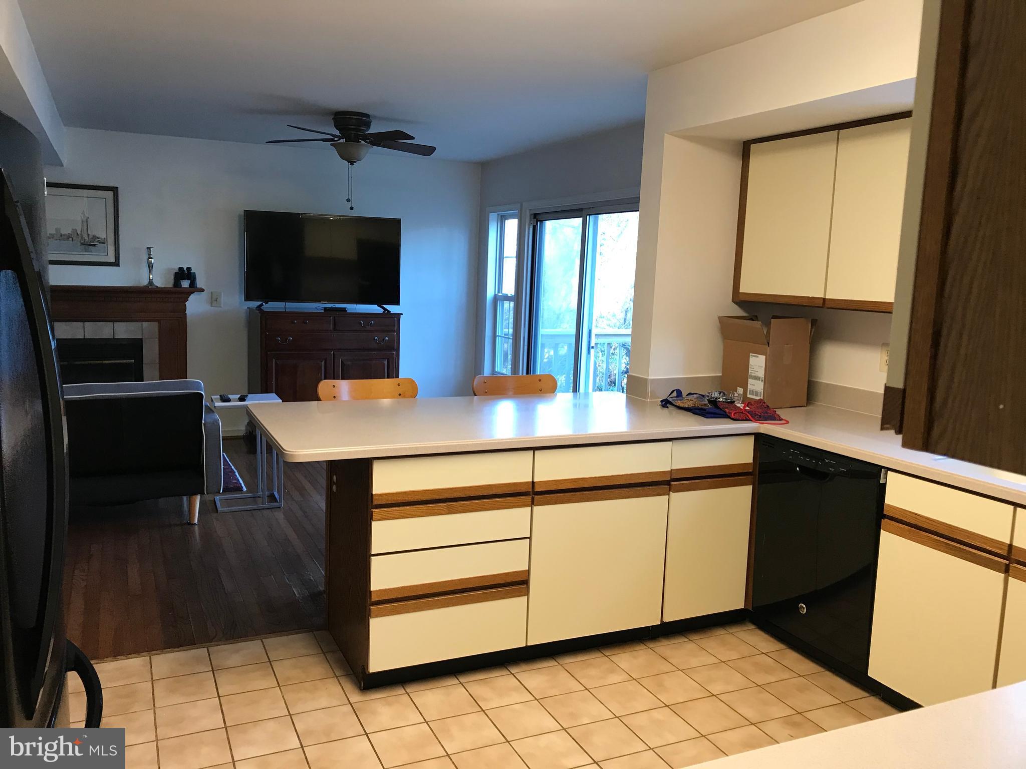 JONES STATION - Residential Lease