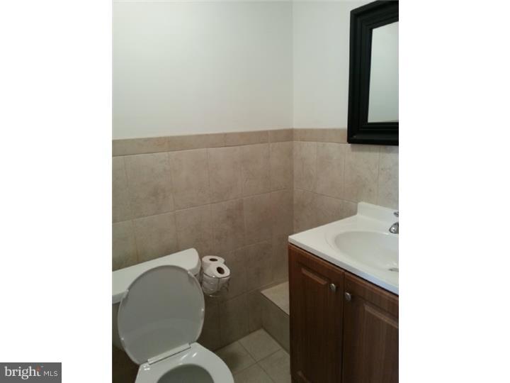 PHILADELPHIA (SOUTH) - Residential Lease