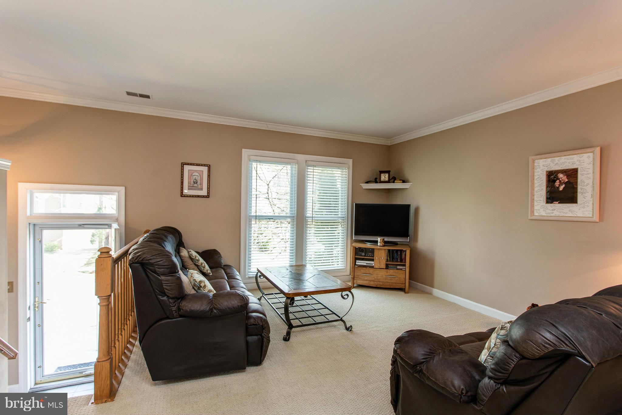 LIFESTYLE AT SULLY STATION - Residential