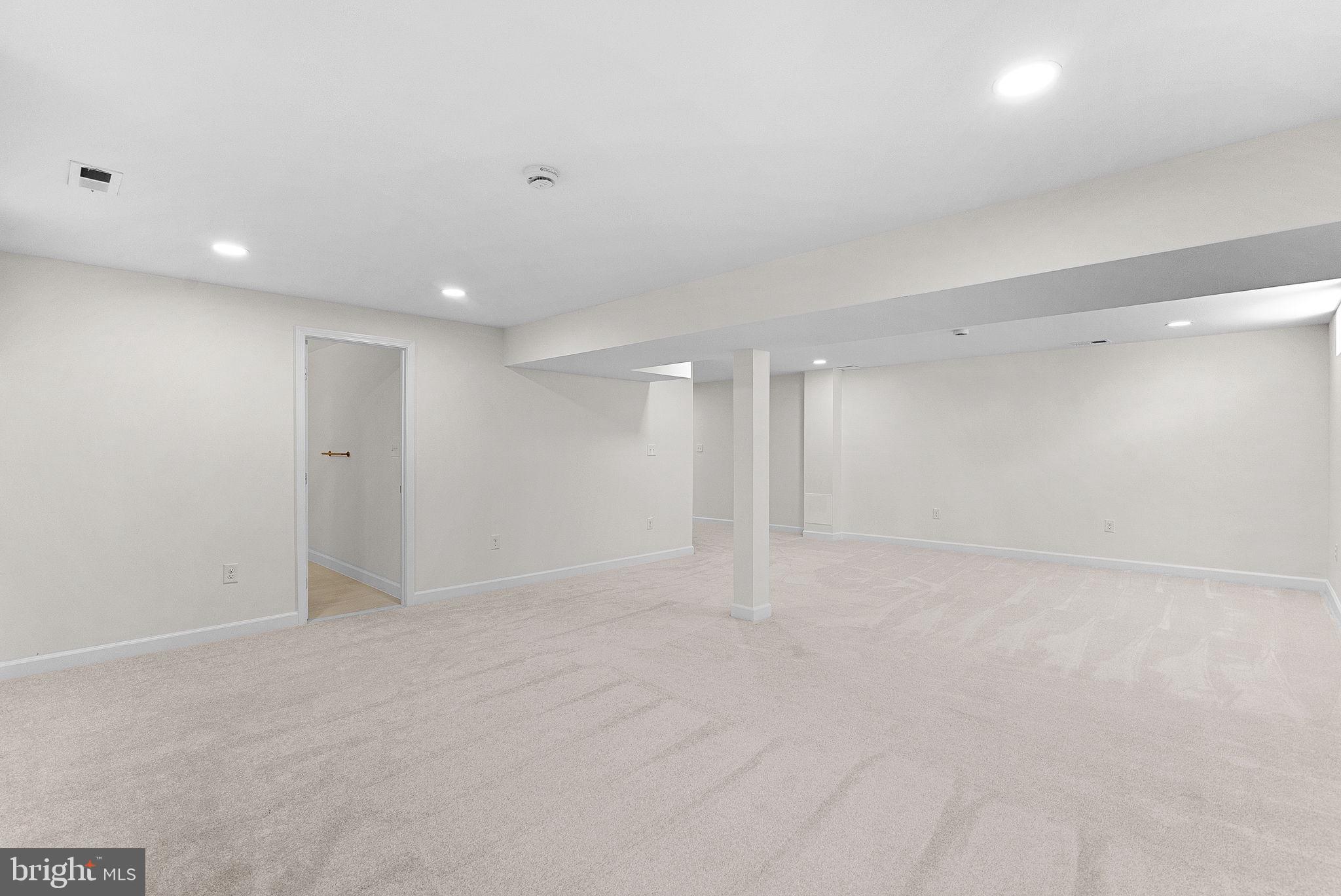 FRANKLIN FARM - Residential