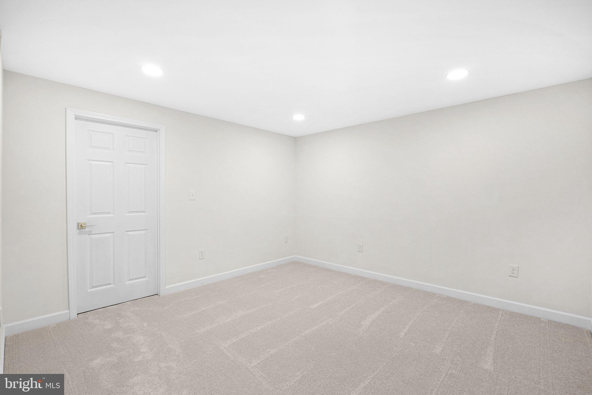 FRANKLIN FARM - Residential