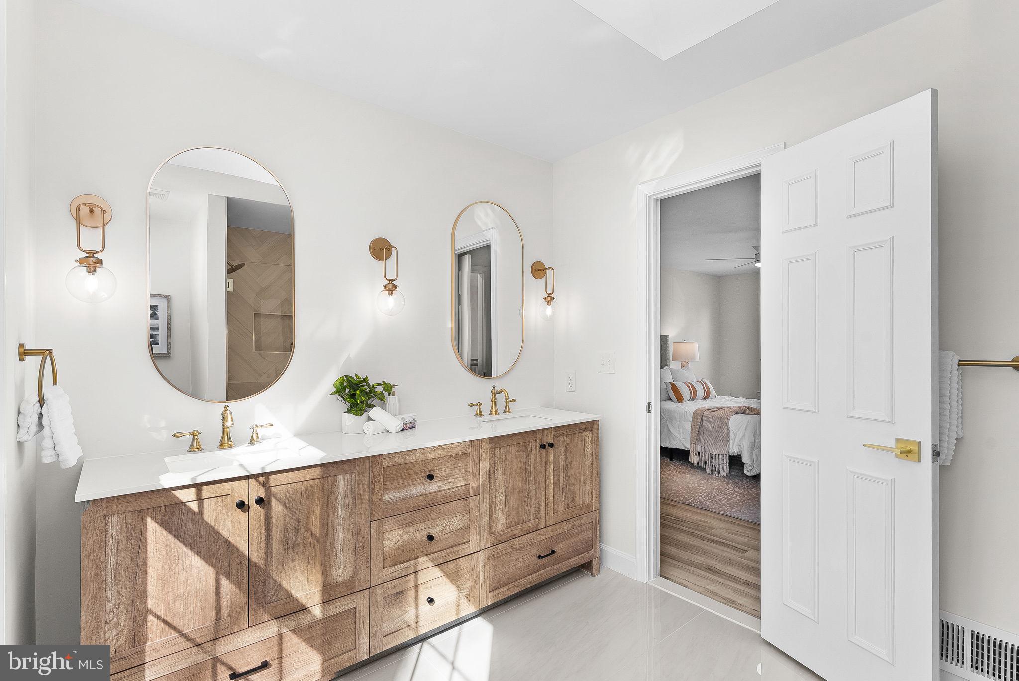 FRANKLIN FARM - Residential