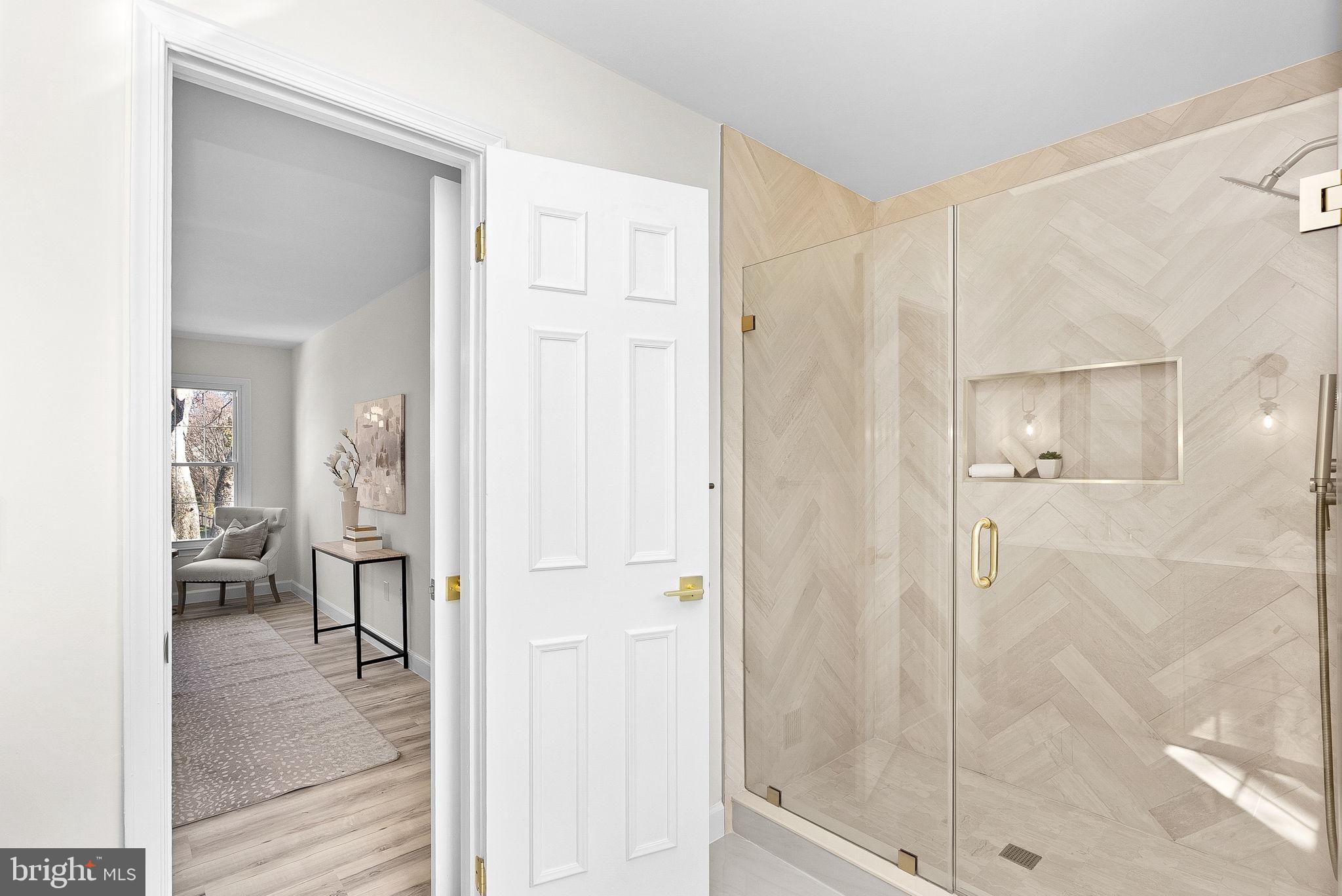 FRANKLIN FARM - Residential