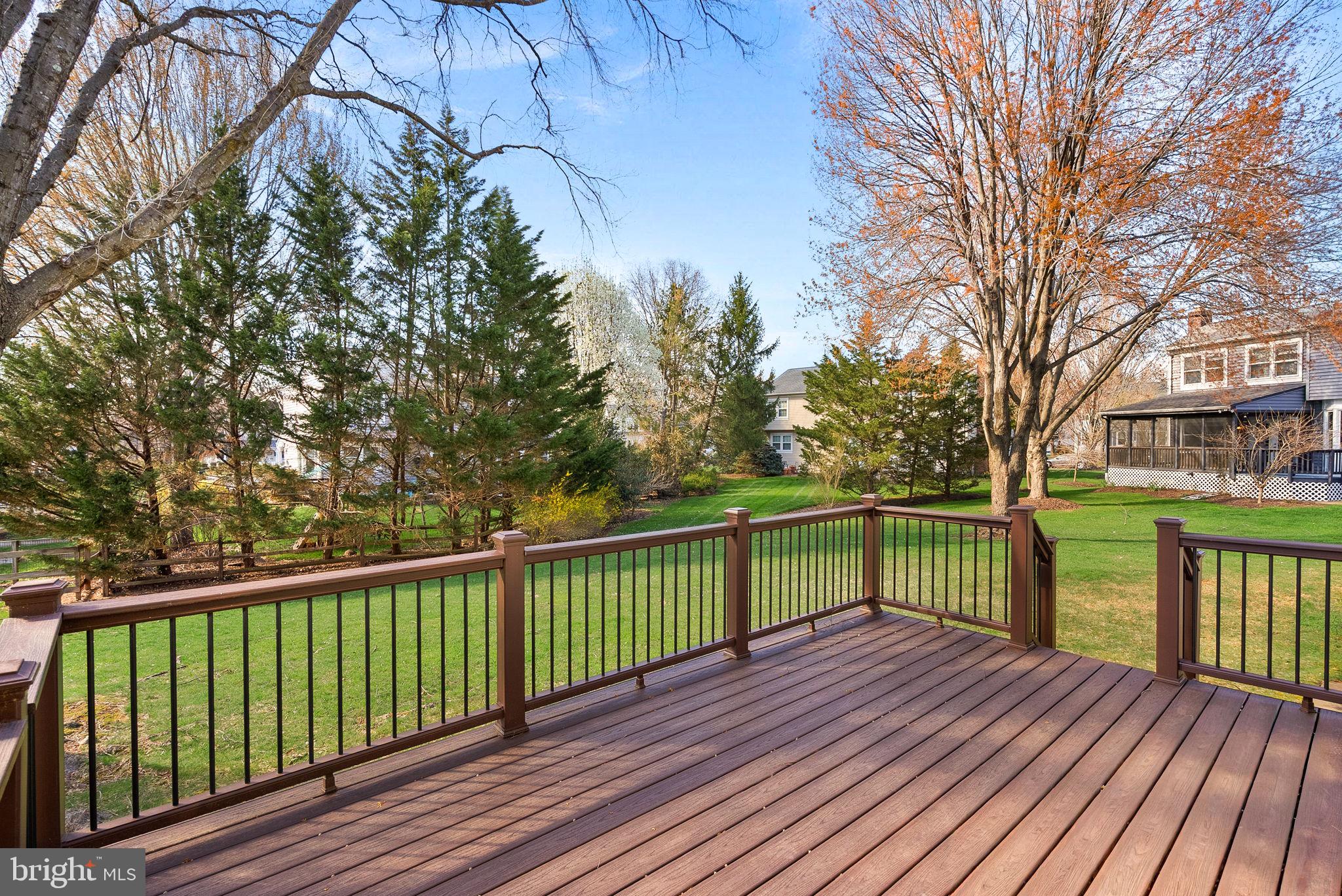 FRANKLIN FARM - Residential