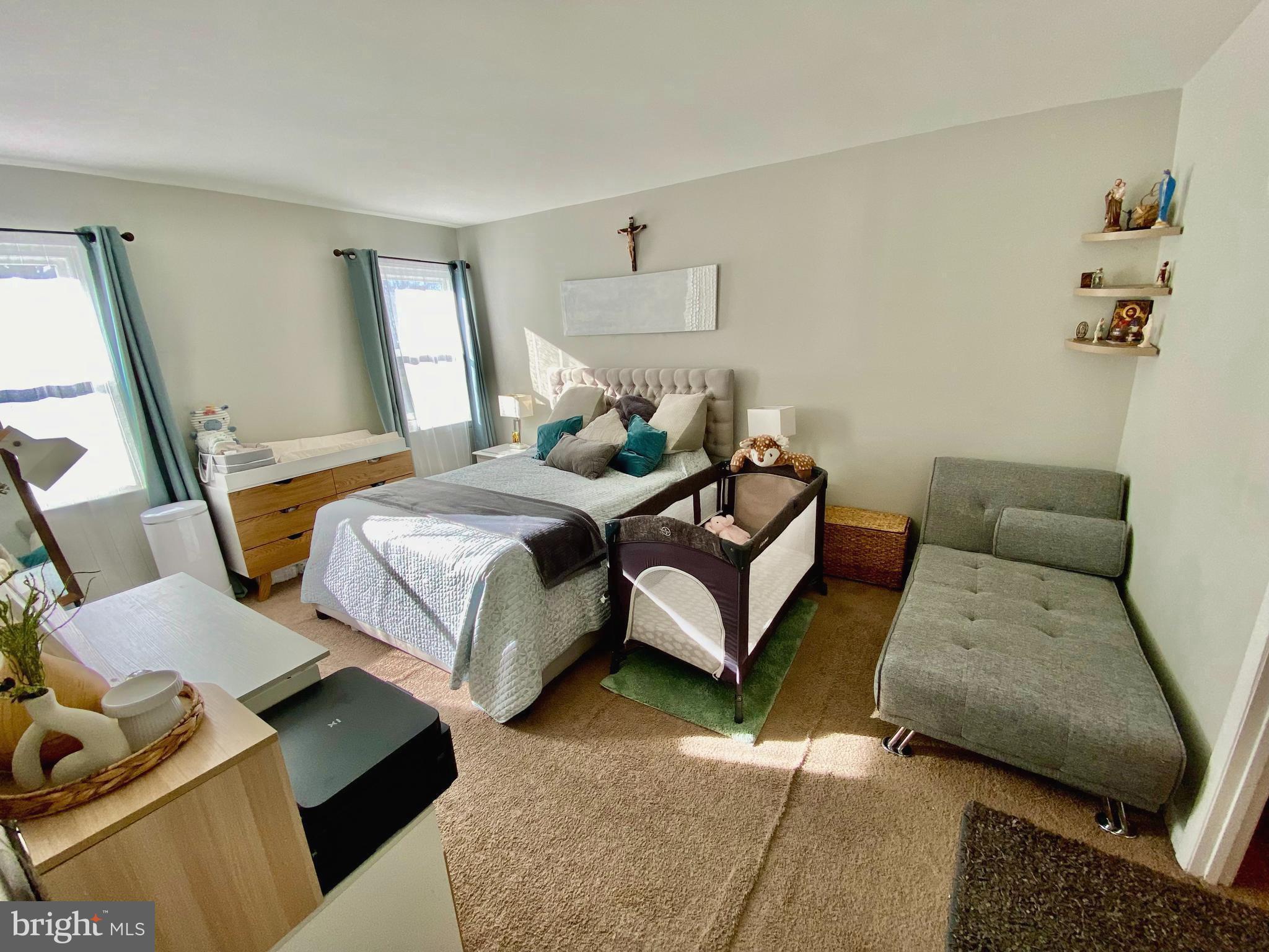 GREENFIELDS - Residential