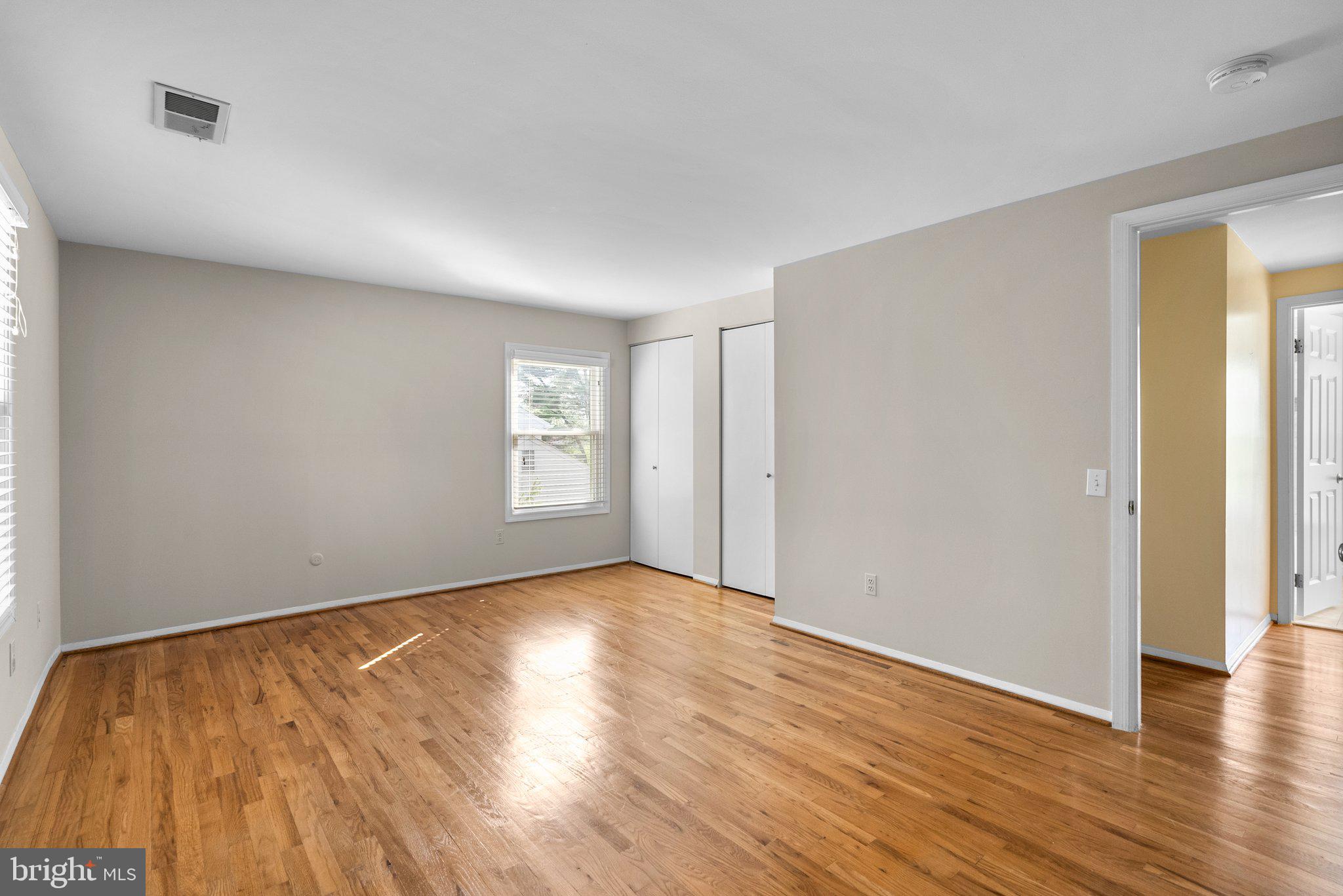 FOX HILLS OF POTOMAC - Residential Lease