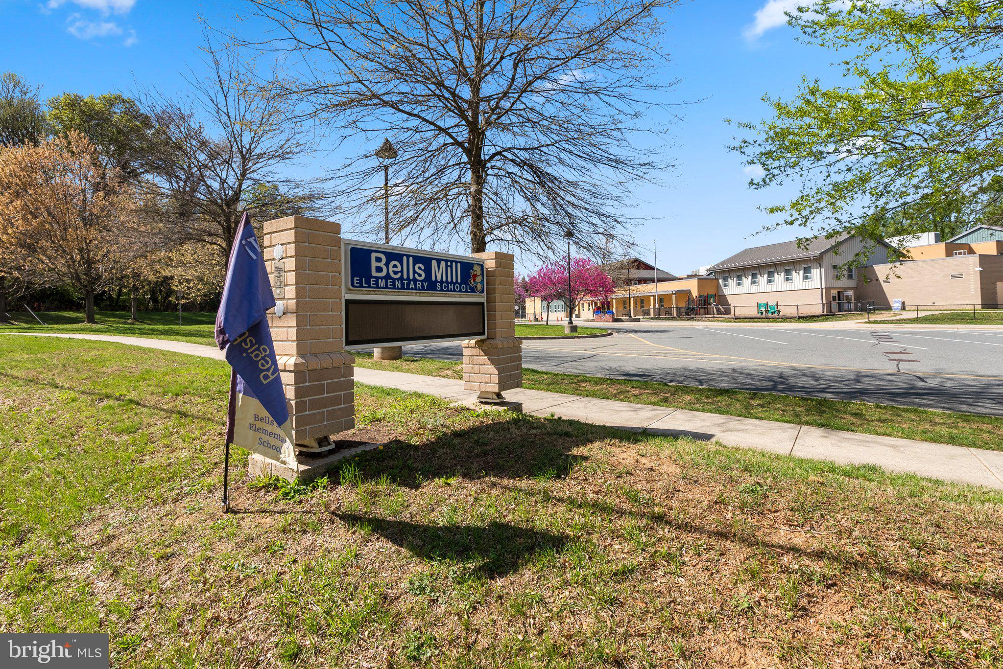 FOX HILLS OF POTOMAC - Residential Lease