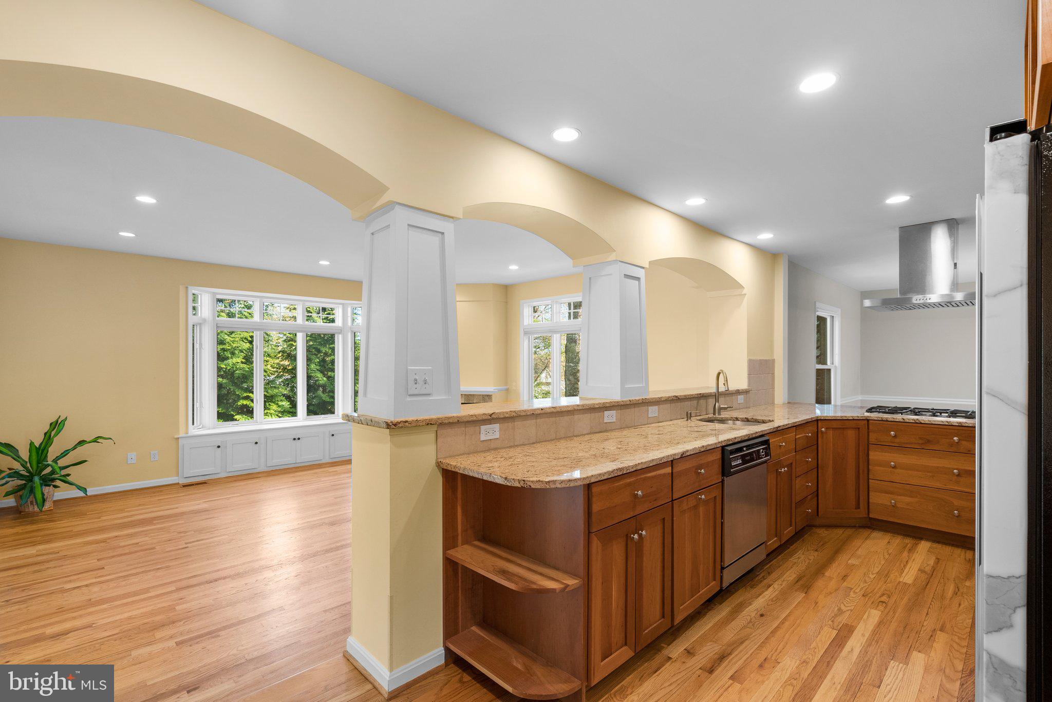 FOX HILLS OF POTOMAC - Residential Lease