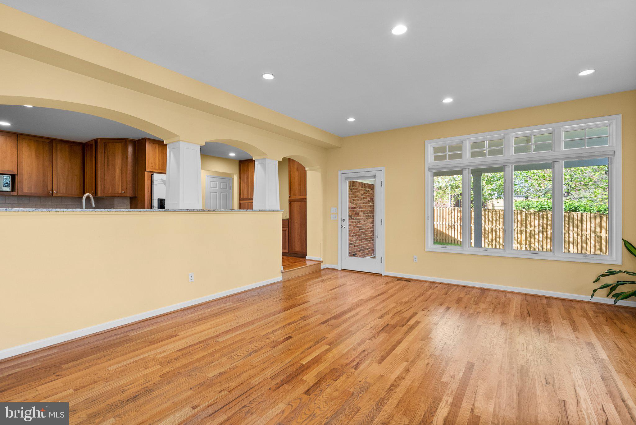 FOX HILLS OF POTOMAC - Residential Lease