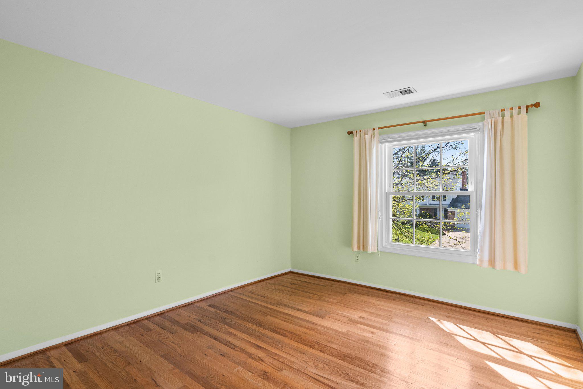 FOX HILLS OF POTOMAC - Residential Lease