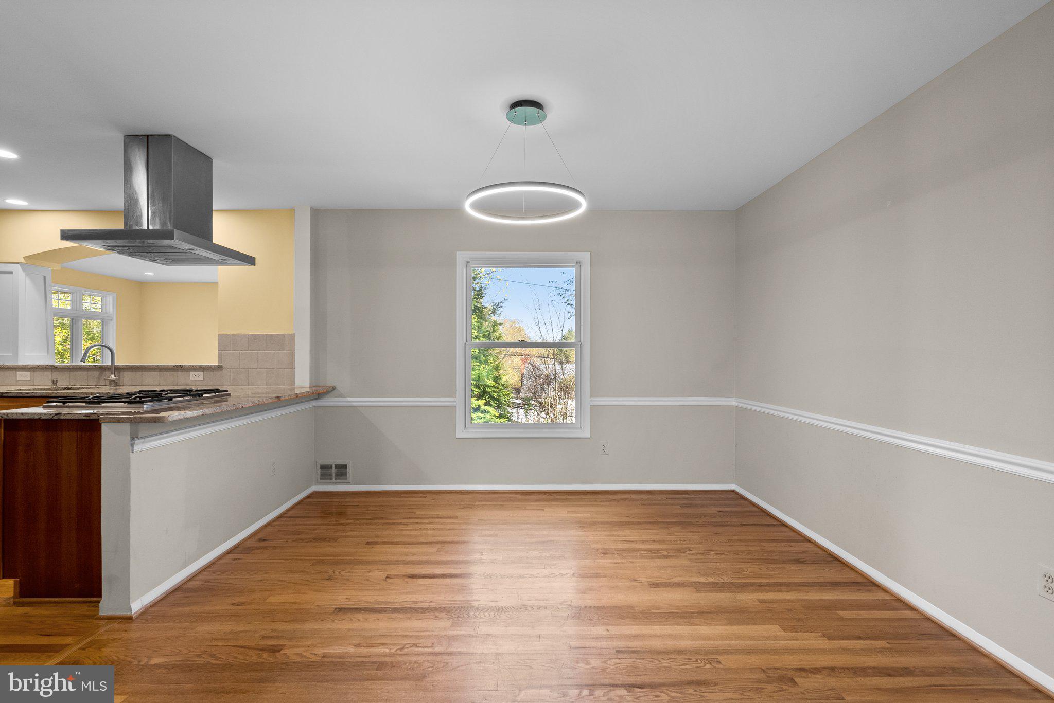 FOX HILLS OF POTOMAC - Residential Lease