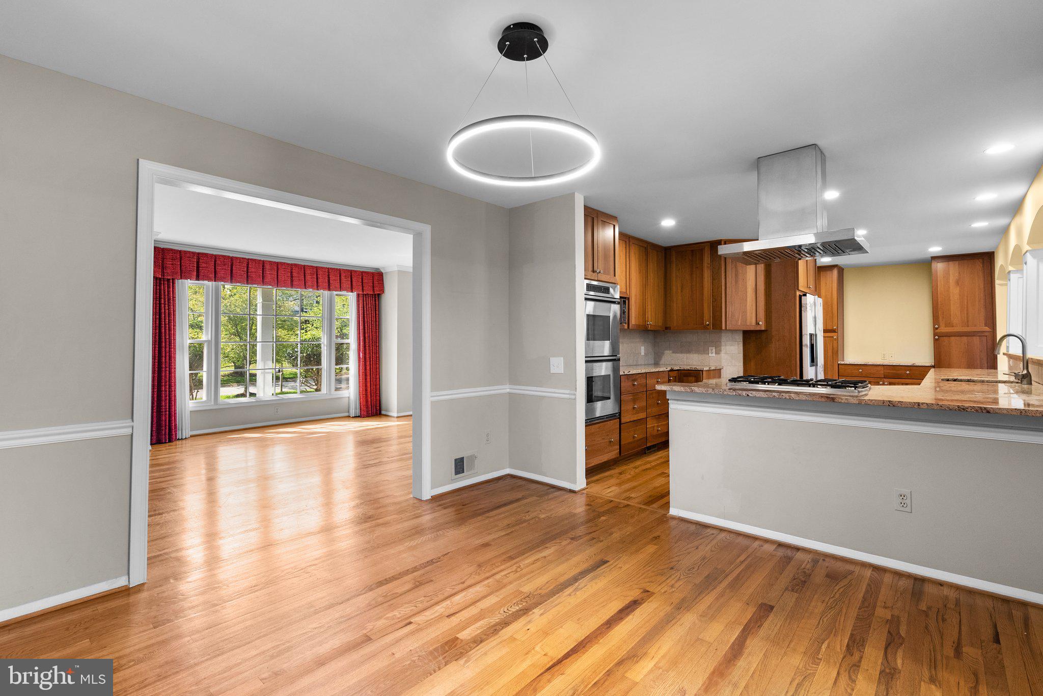 FOX HILLS OF POTOMAC - Residential Lease