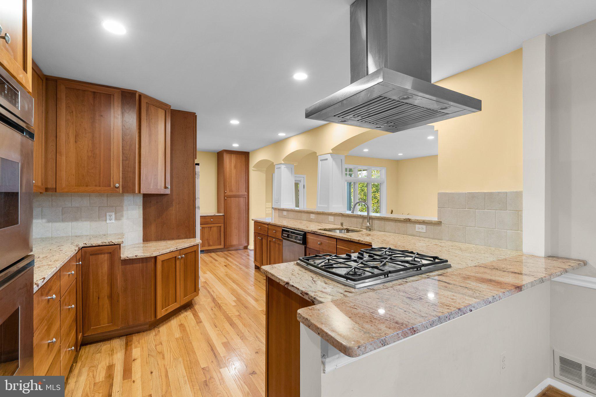 FOX HILLS OF POTOMAC - Residential Lease