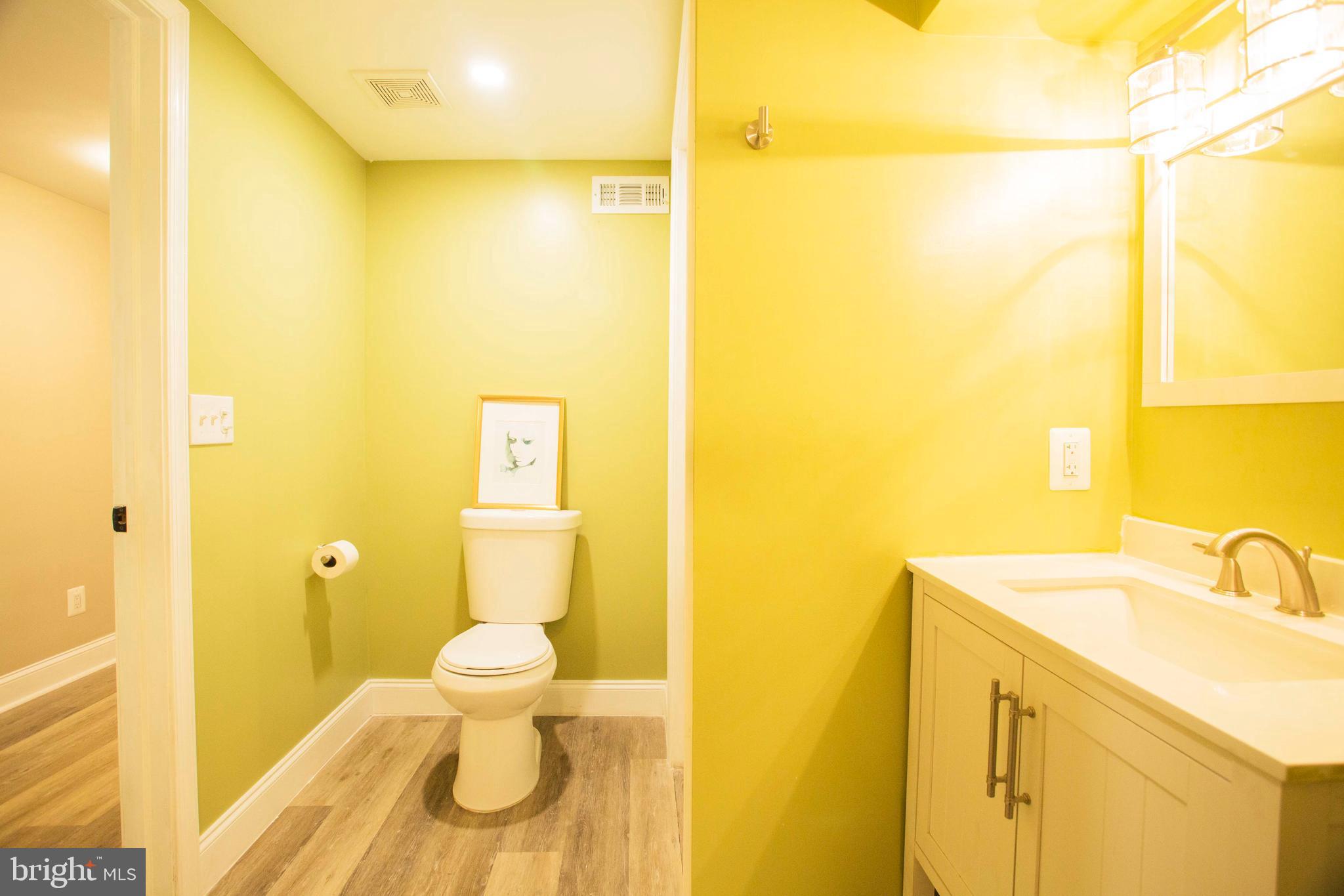 EAST BALTIMORE MIDWAY - Residential