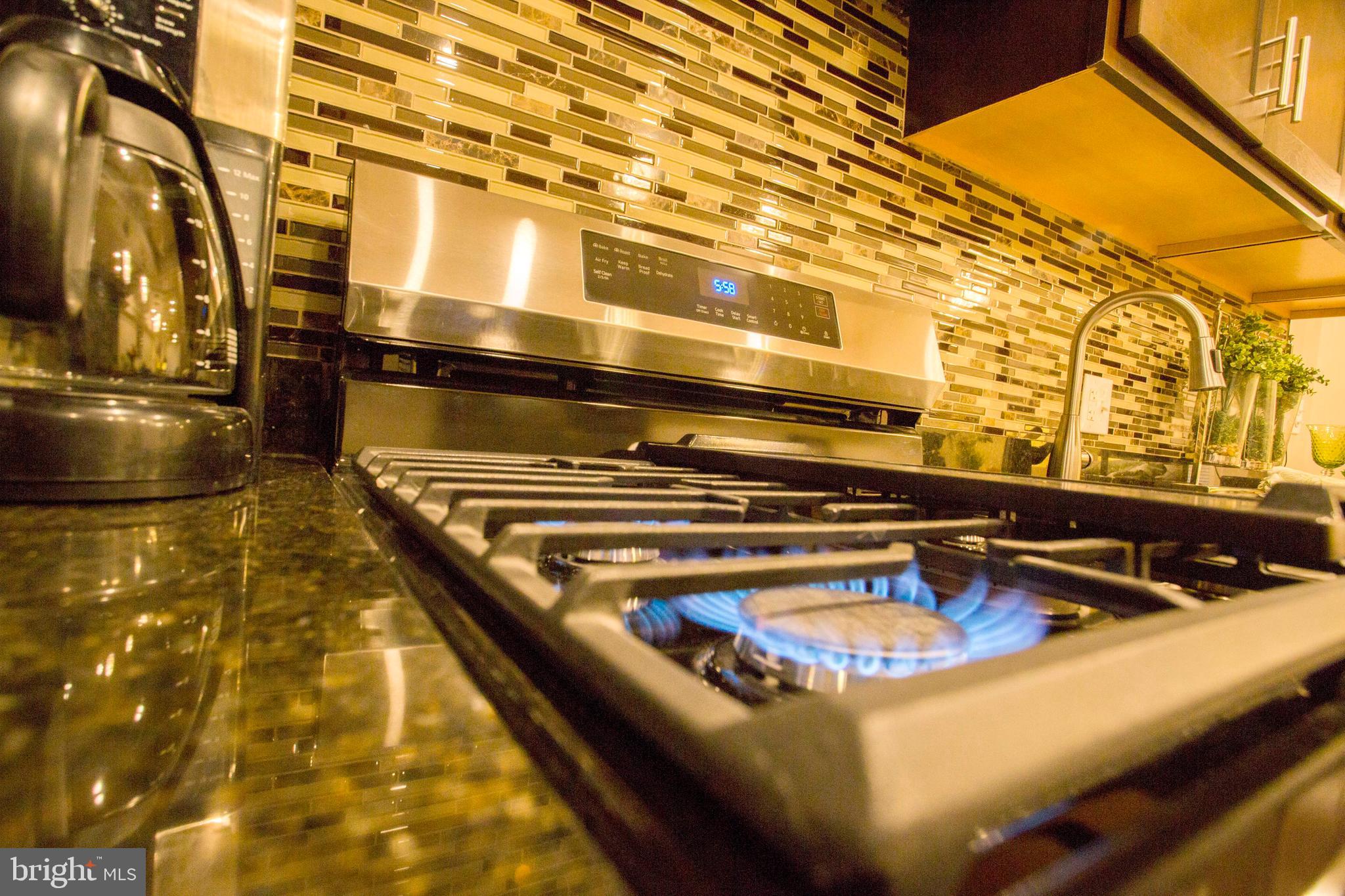 EAST BALTIMORE MIDWAY - Residential