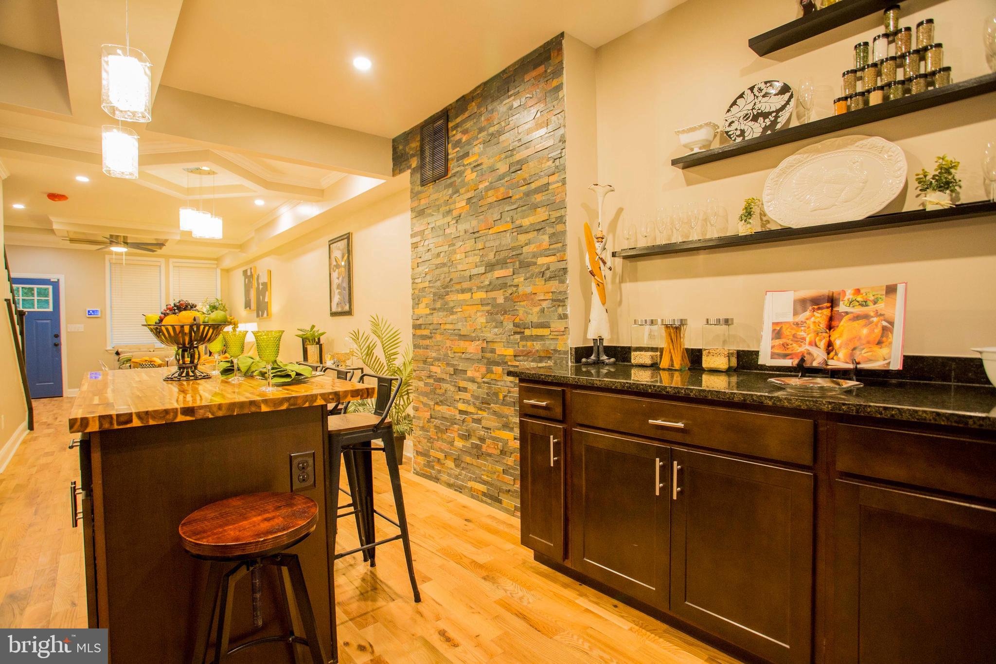 EAST BALTIMORE MIDWAY - Residential