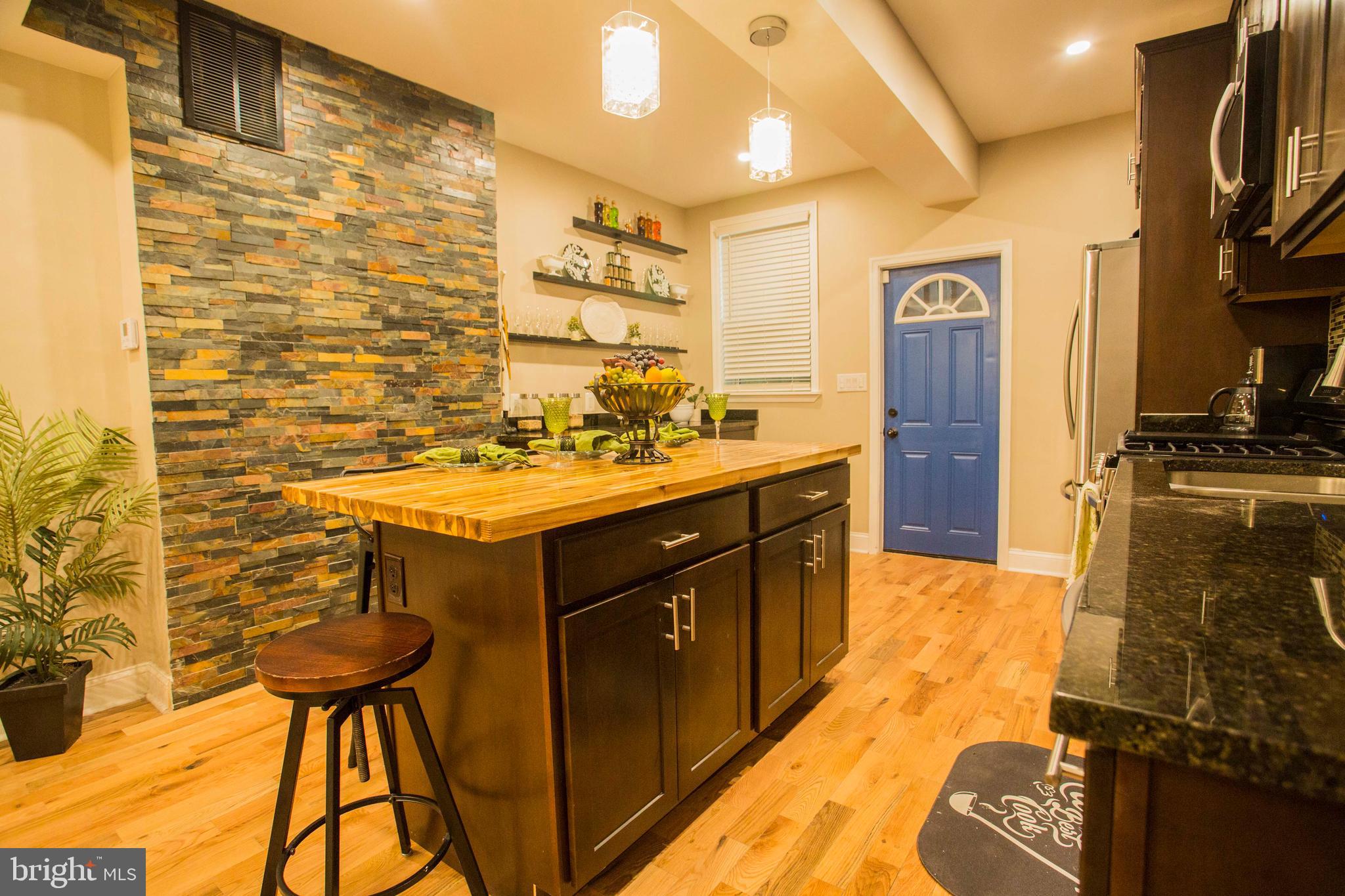 EAST BALTIMORE MIDWAY - Residential