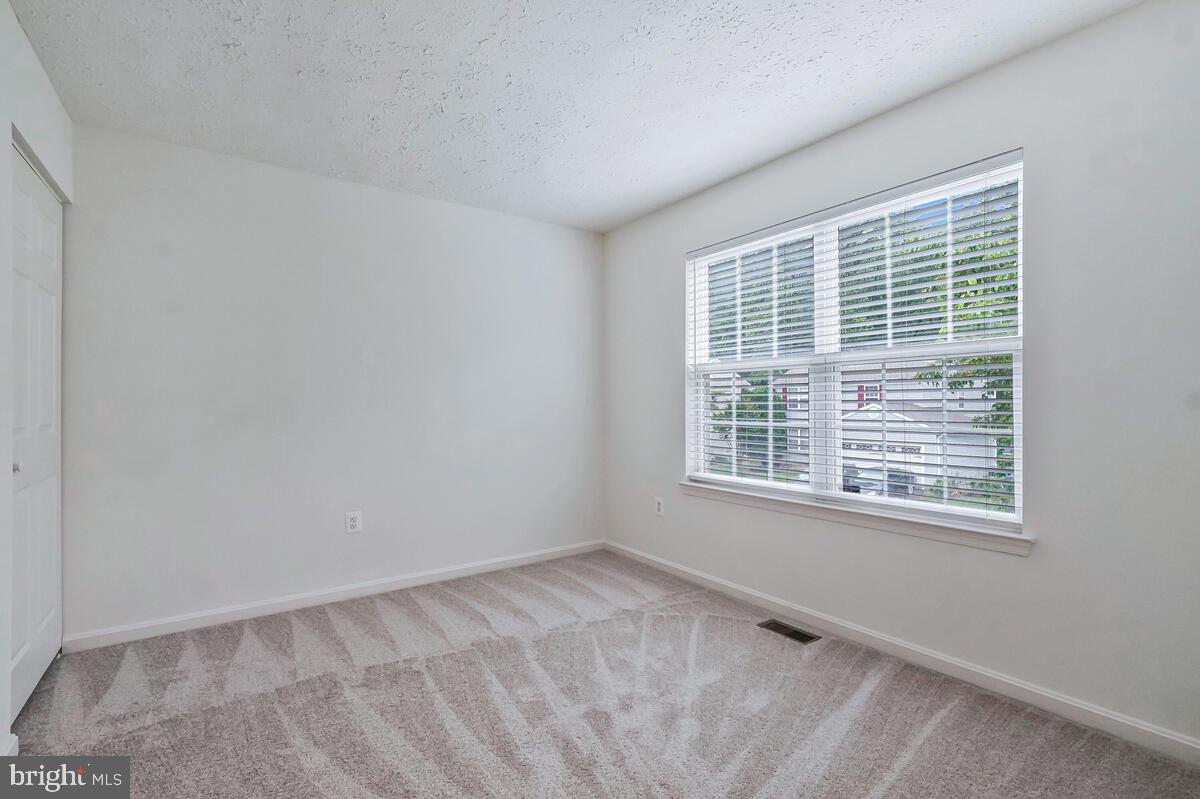 SOMERSET - Residential