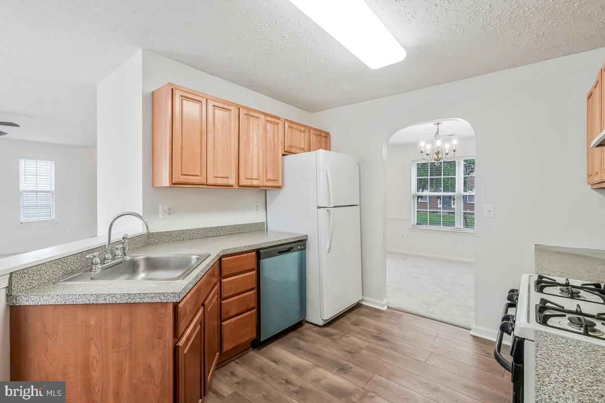 SOMERSET - Residential