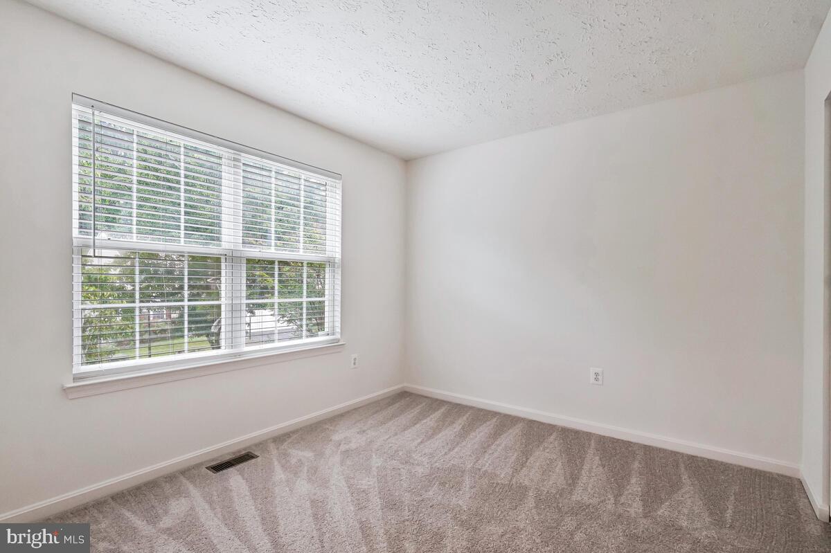 SOMERSET - Residential