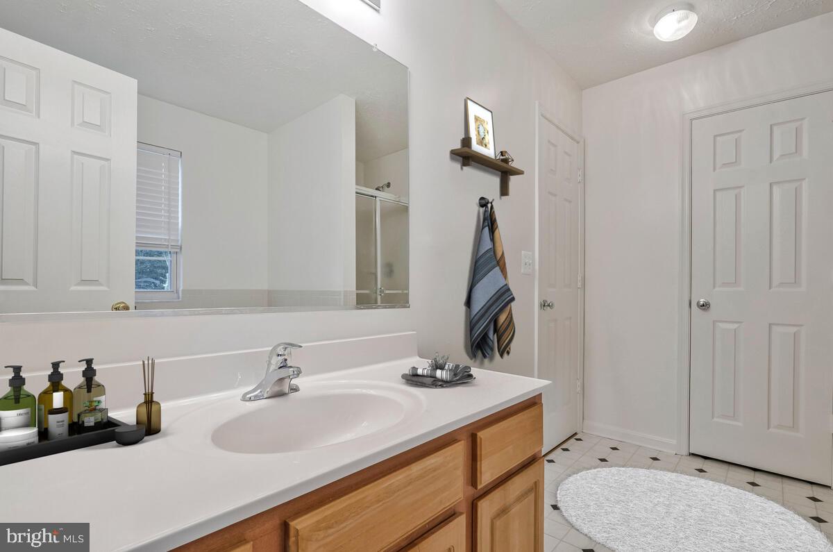 SOMERSET - Residential