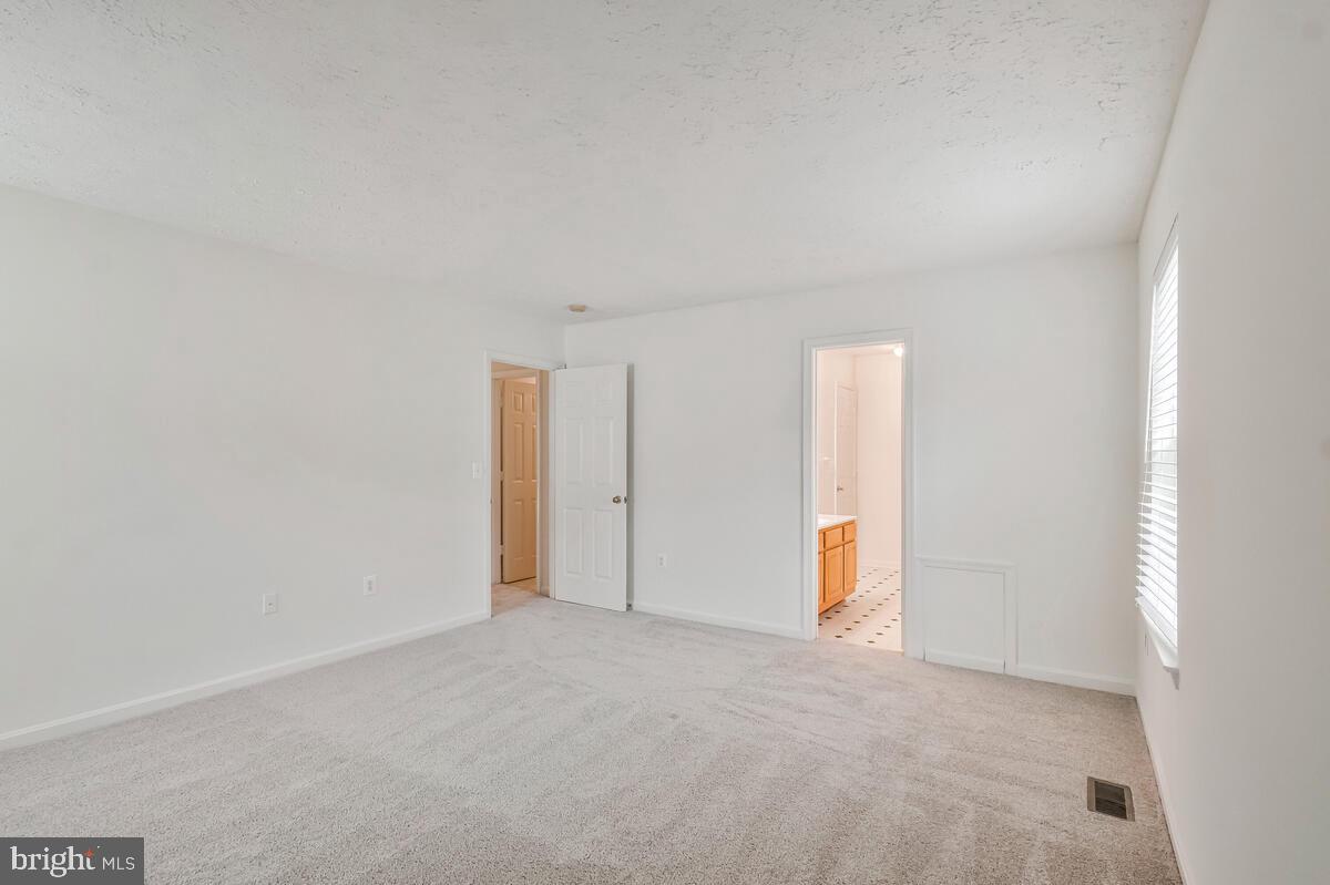 SOMERSET - Residential