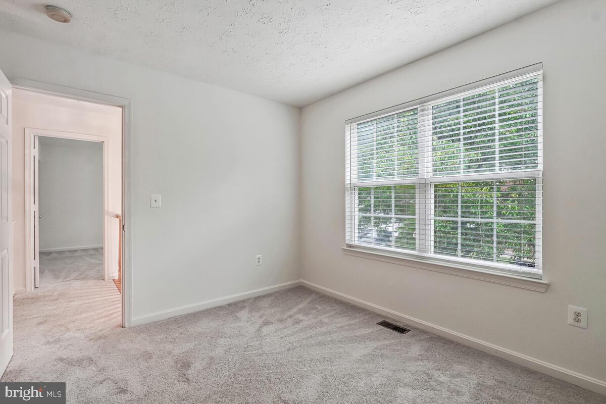 SOMERSET - Residential