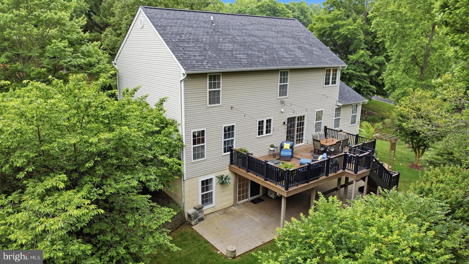 22 POCAHONTAS COURT
