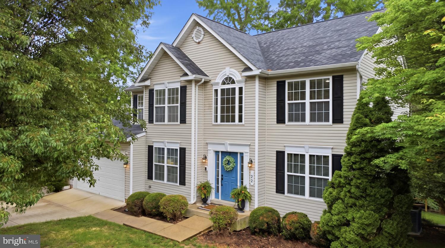 22 POCAHONTAS COURT