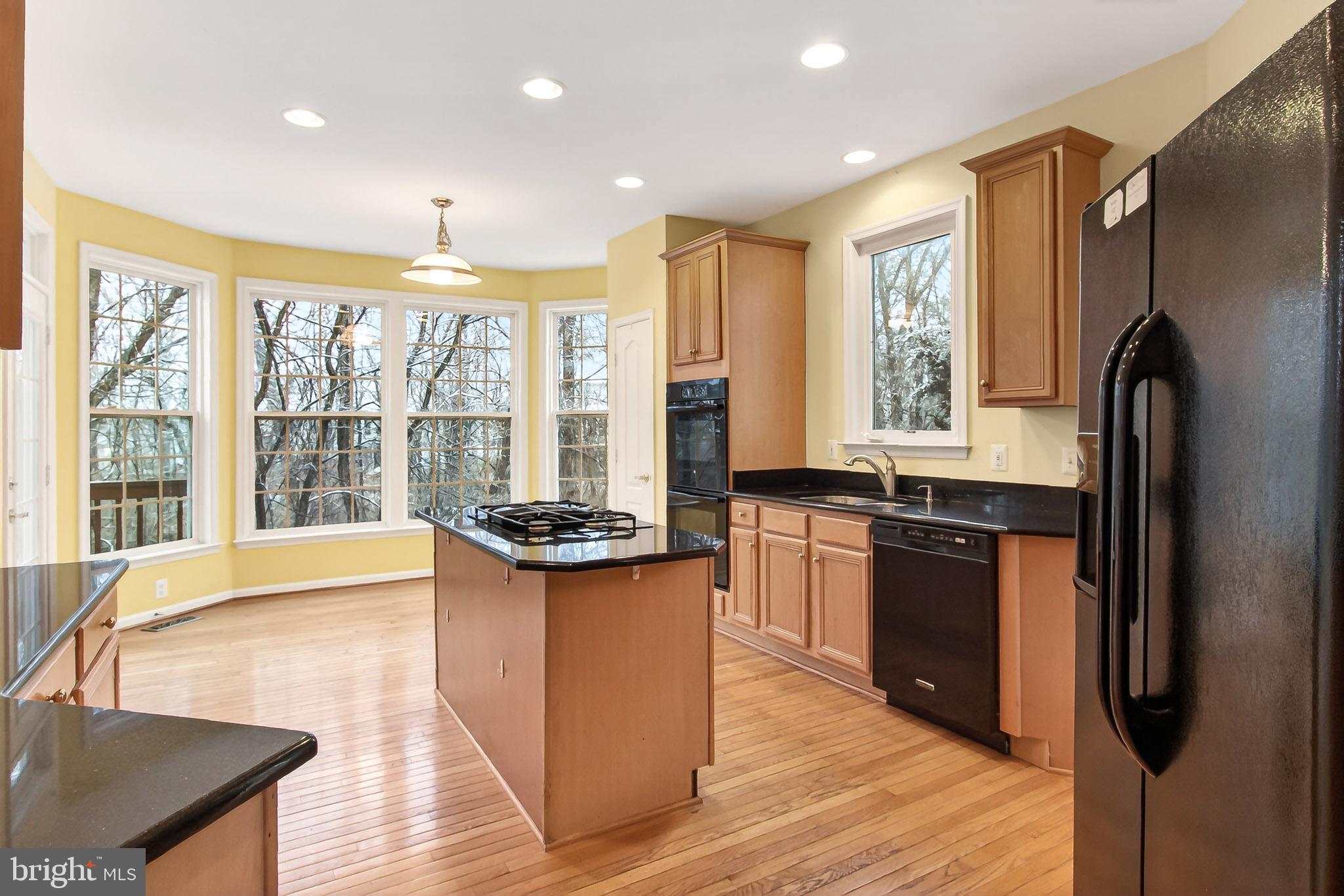 BROADLANDS - Residential