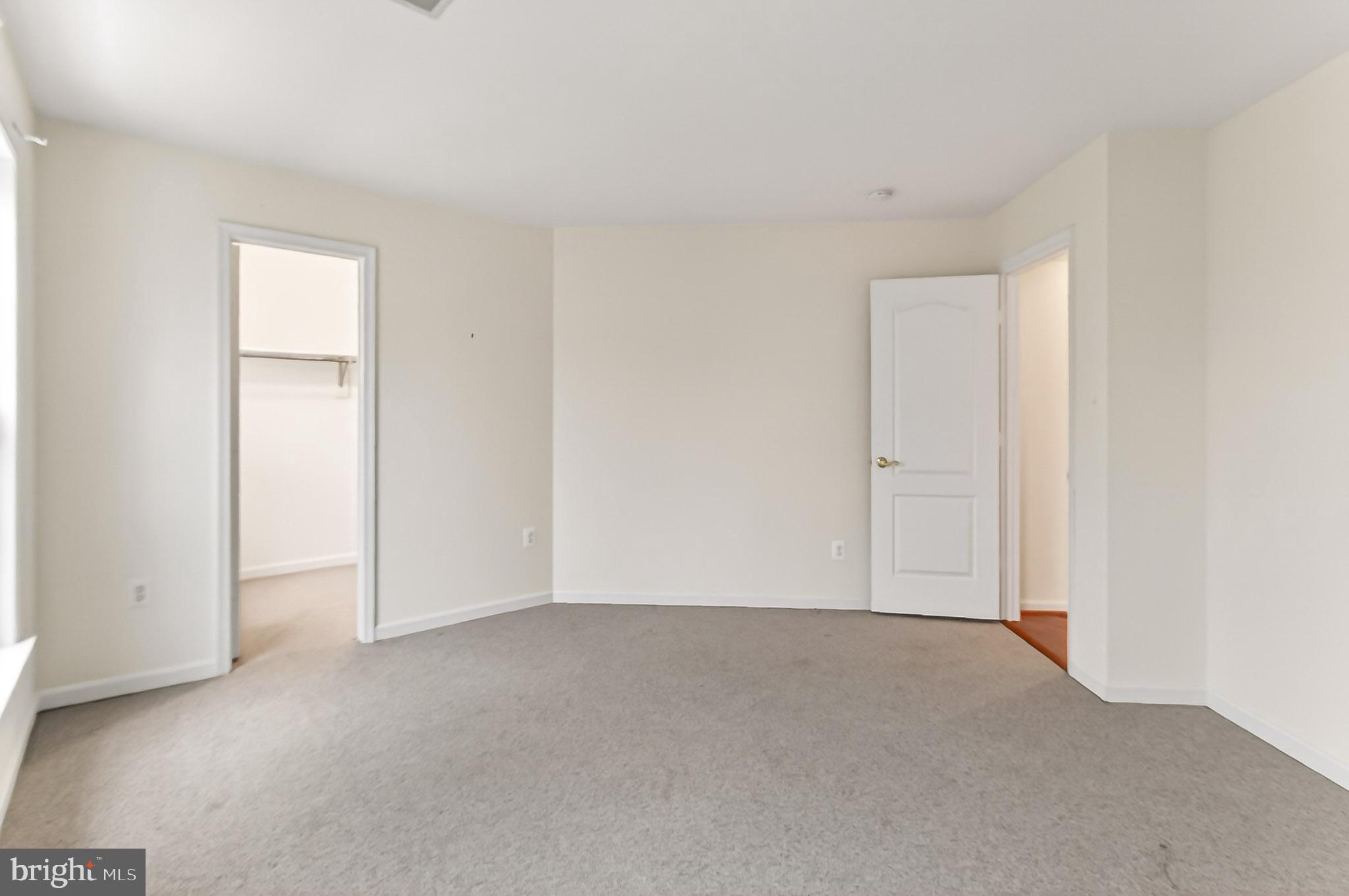 BROADLANDS - Residential