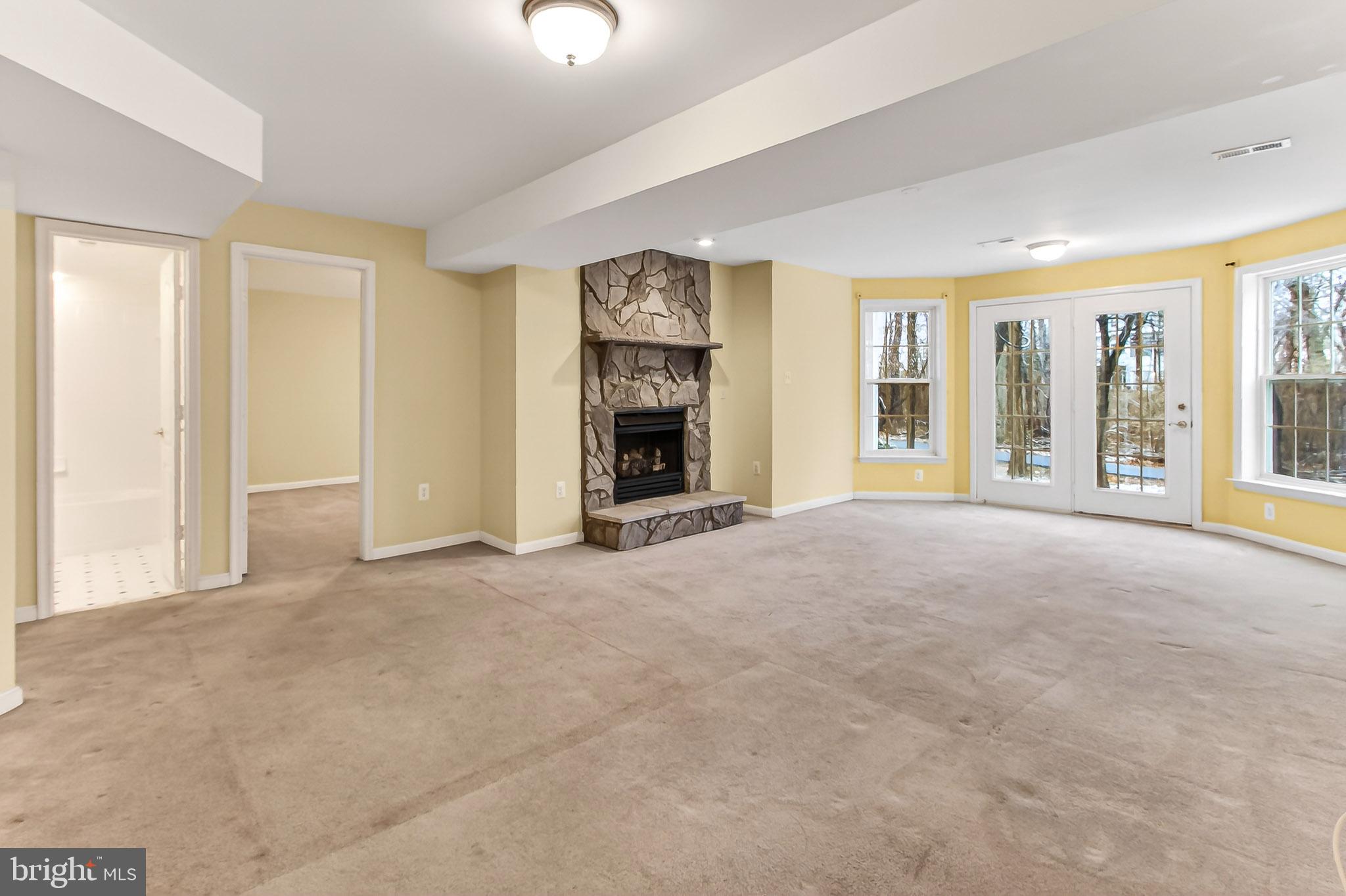 BROADLANDS - Residential