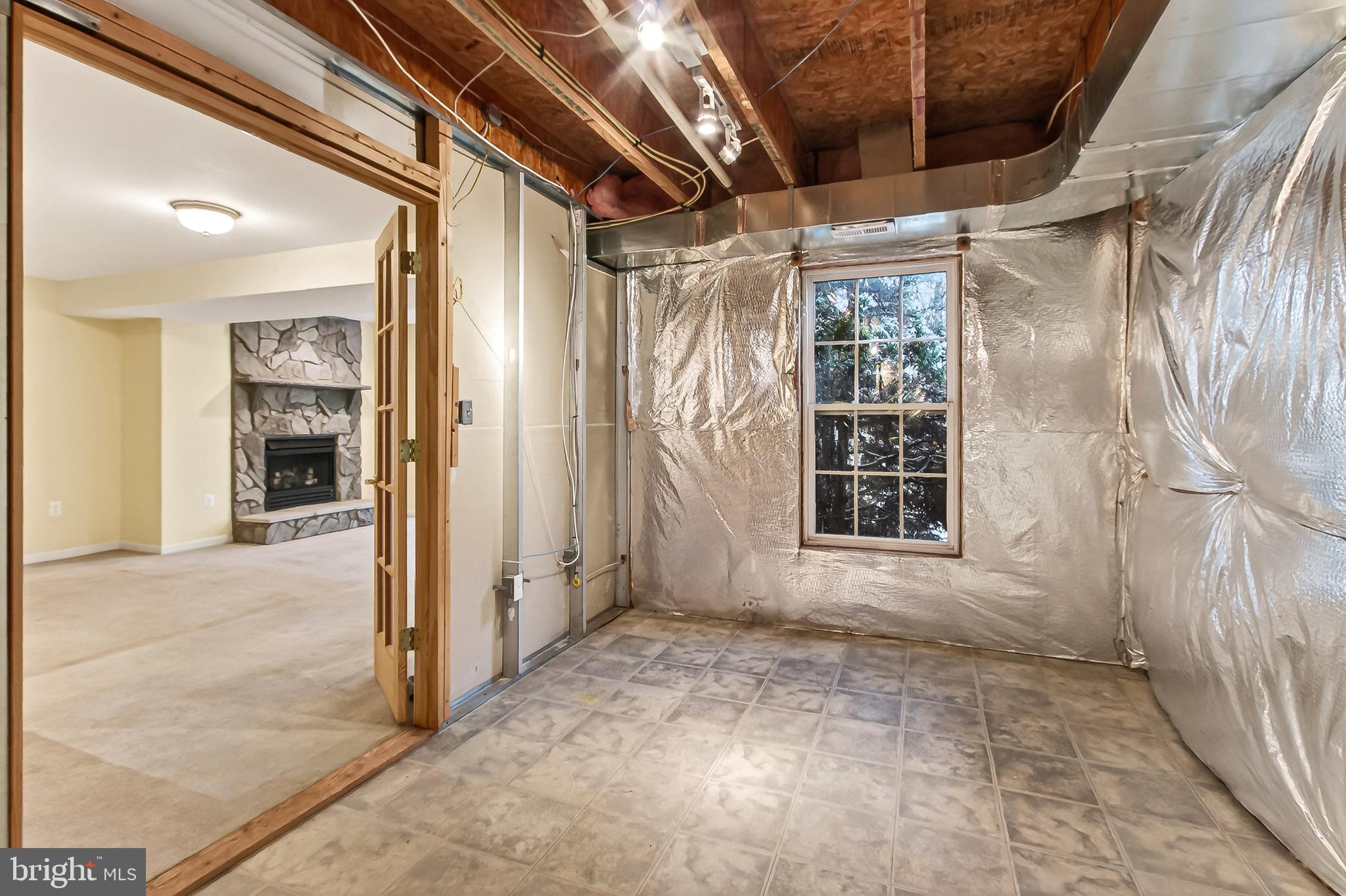 BROADLANDS - Residential