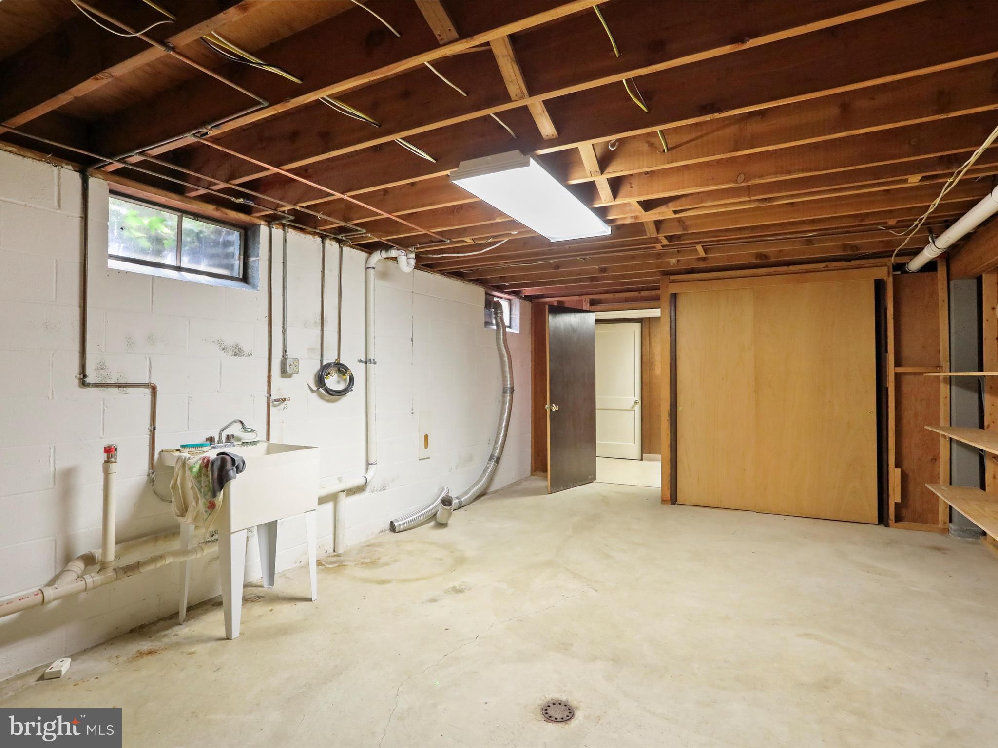 FOUNTAIN HEAD - Residential